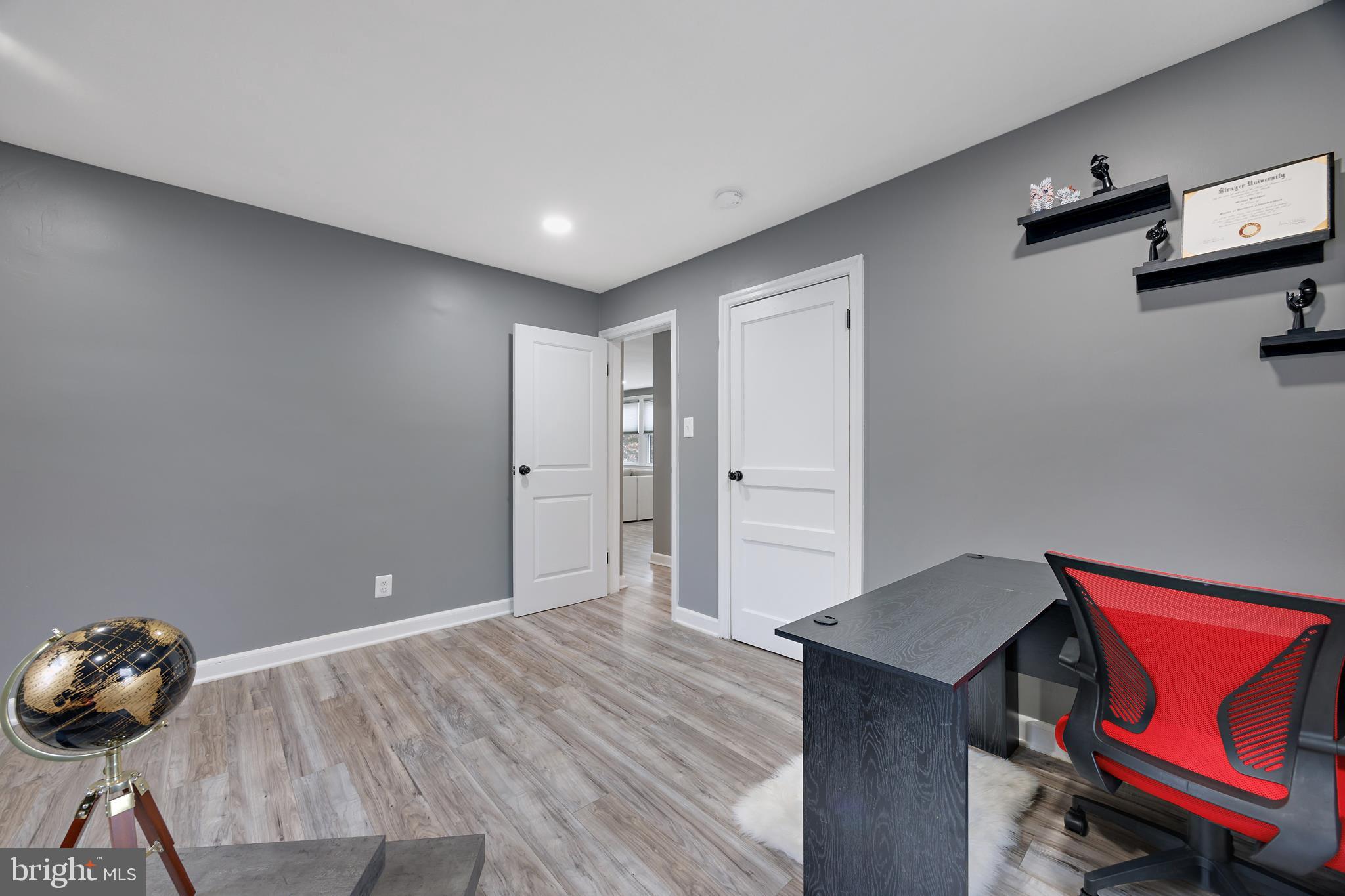 SUNNY ACRES - Residential