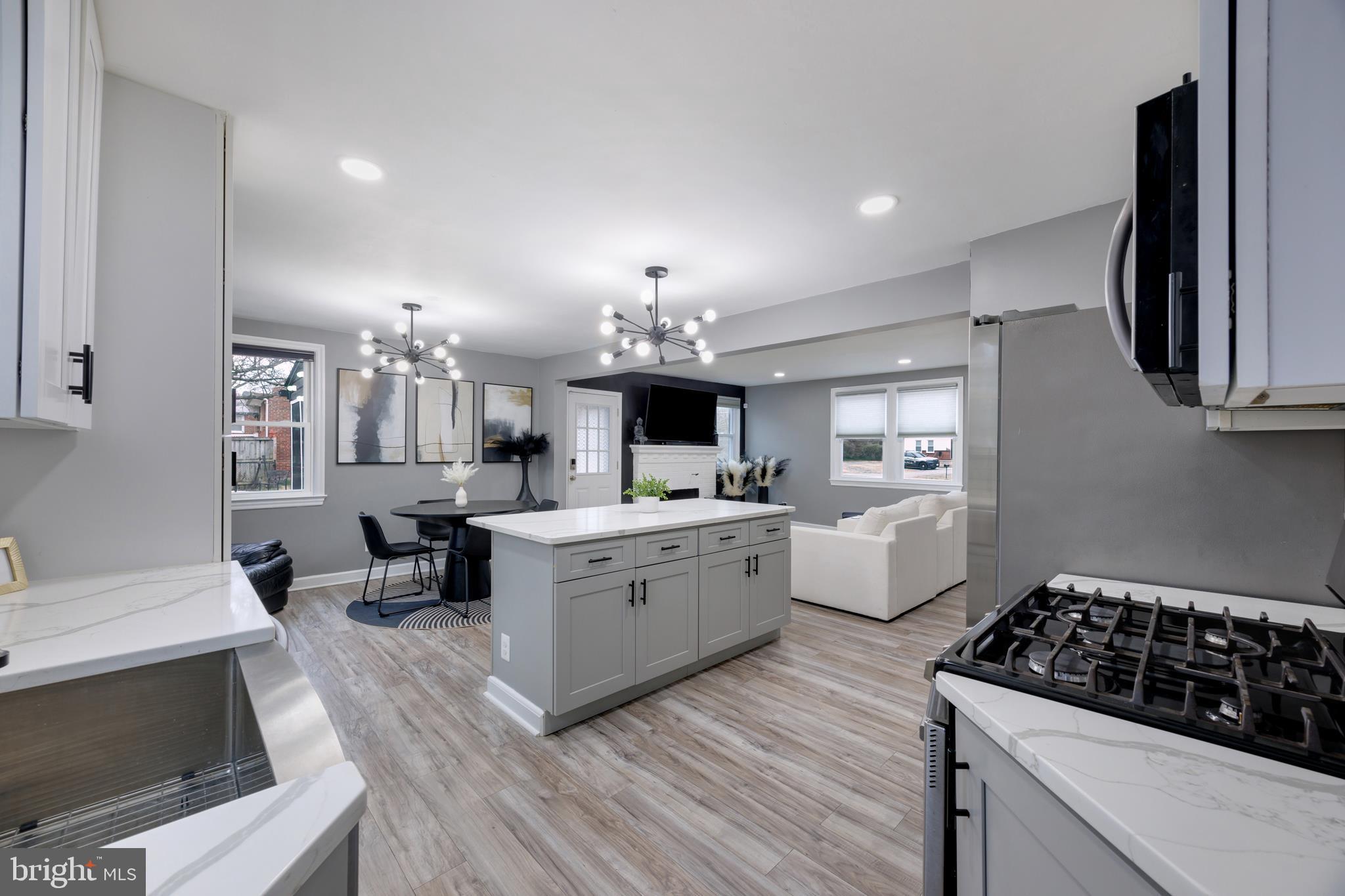 SUNNY ACRES - Residential