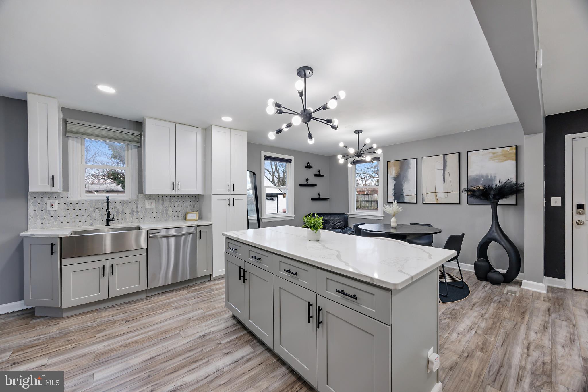 SUNNY ACRES - Residential