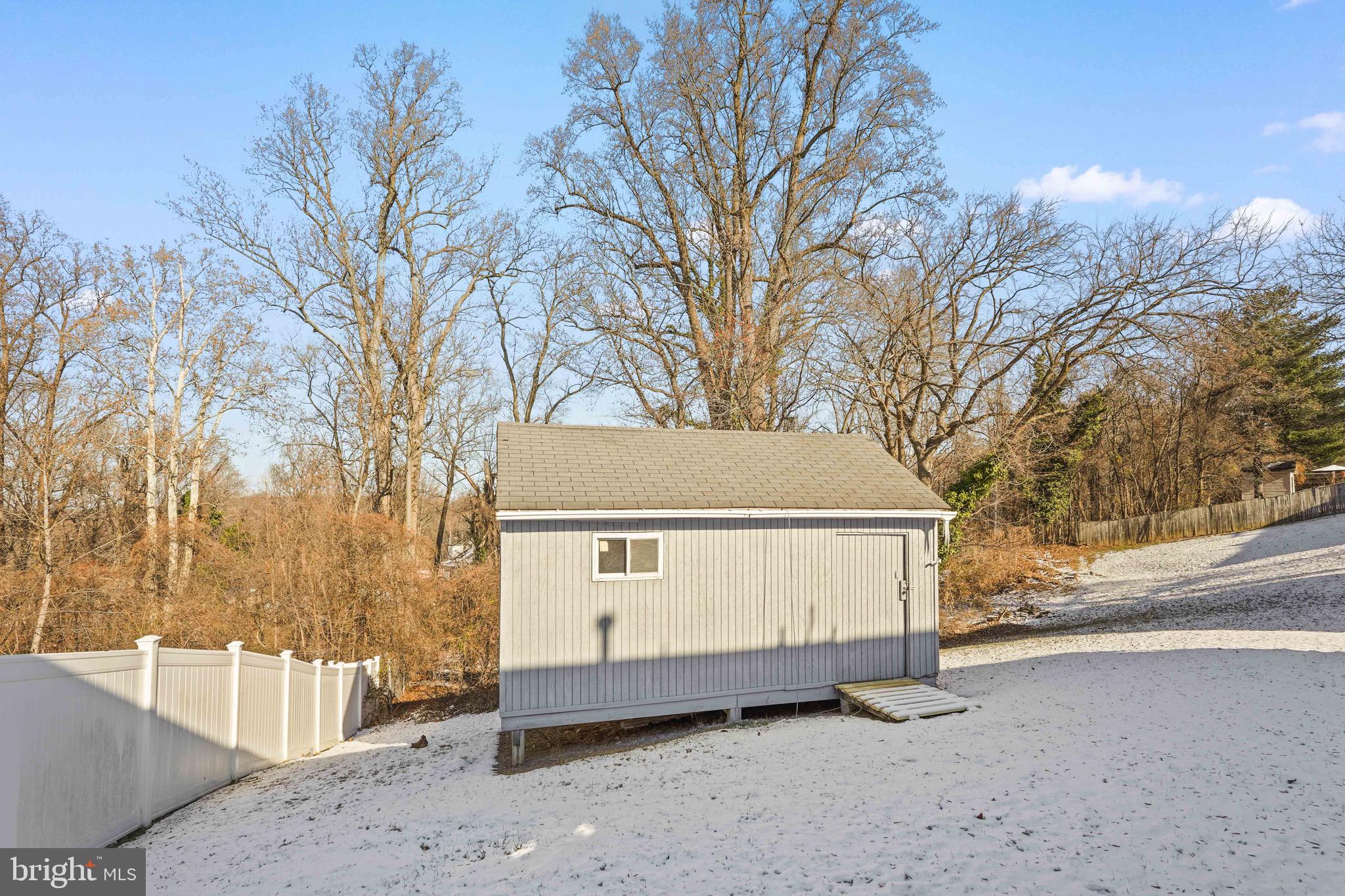 BARNABY VILLAGE - Residential