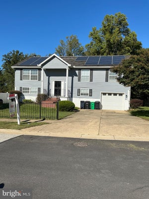 5008 BOYDELL AVE, OXON HILL, MD 20745 - Image bdc4a4ffeba5ba38b34f1cd44a366991/821275479