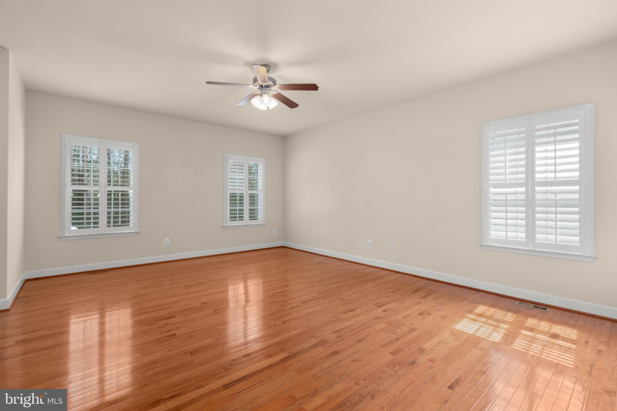 VIRGINIA HERITAGE AT LEE'S PARK - Residential