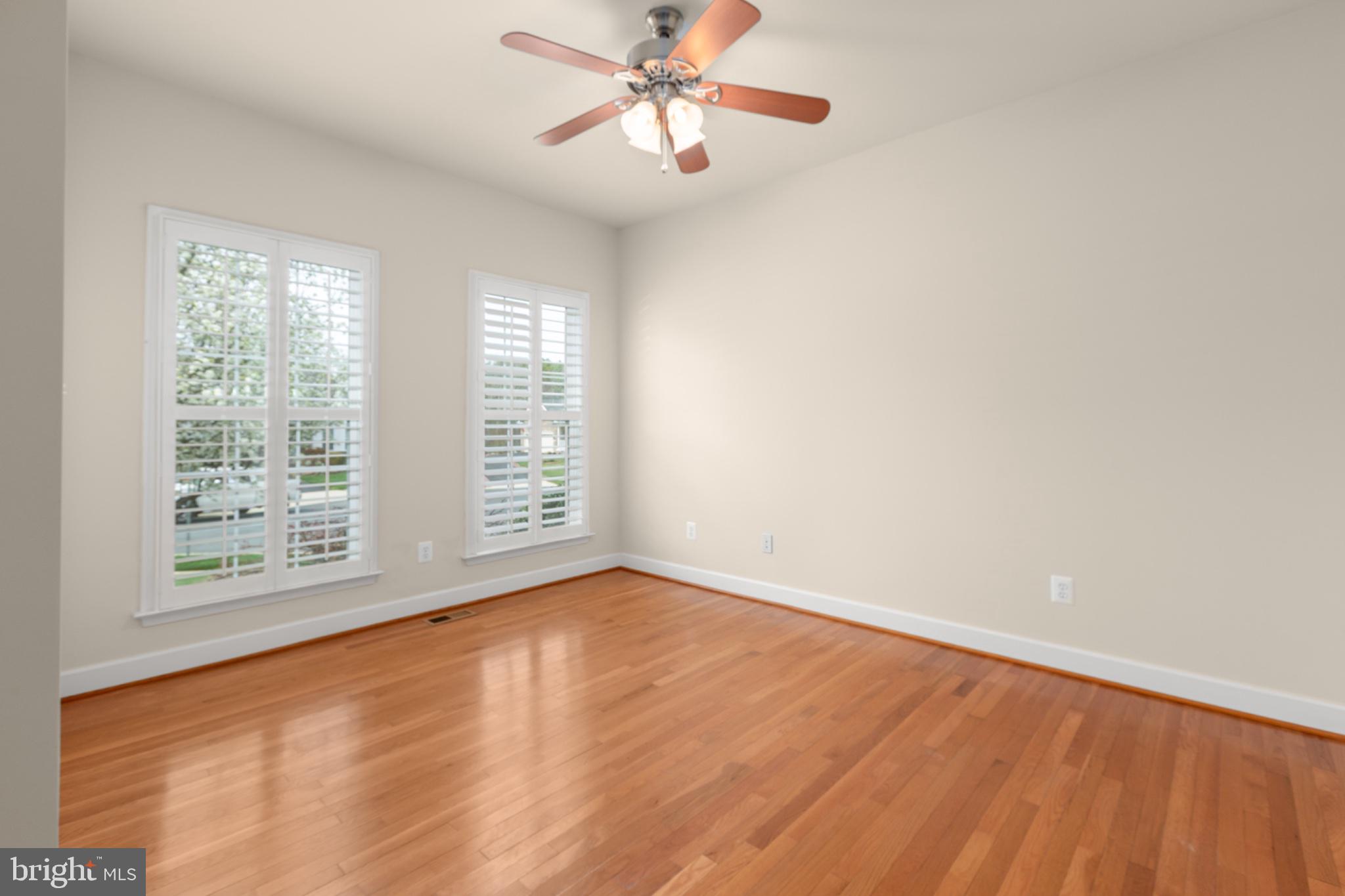 VIRGINIA HERITAGE AT LEE'S PARK - Residential