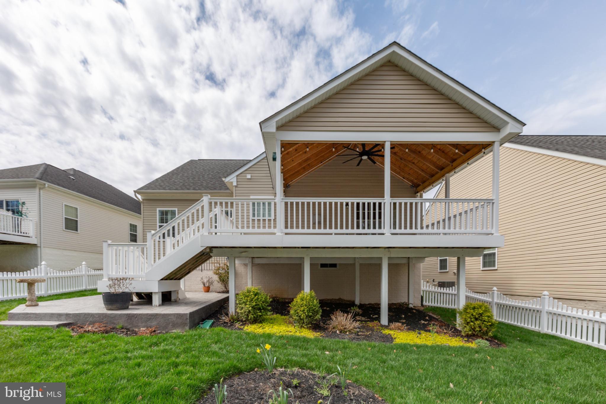 VIRGINIA HERITAGE AT LEE'S PARK - Residential