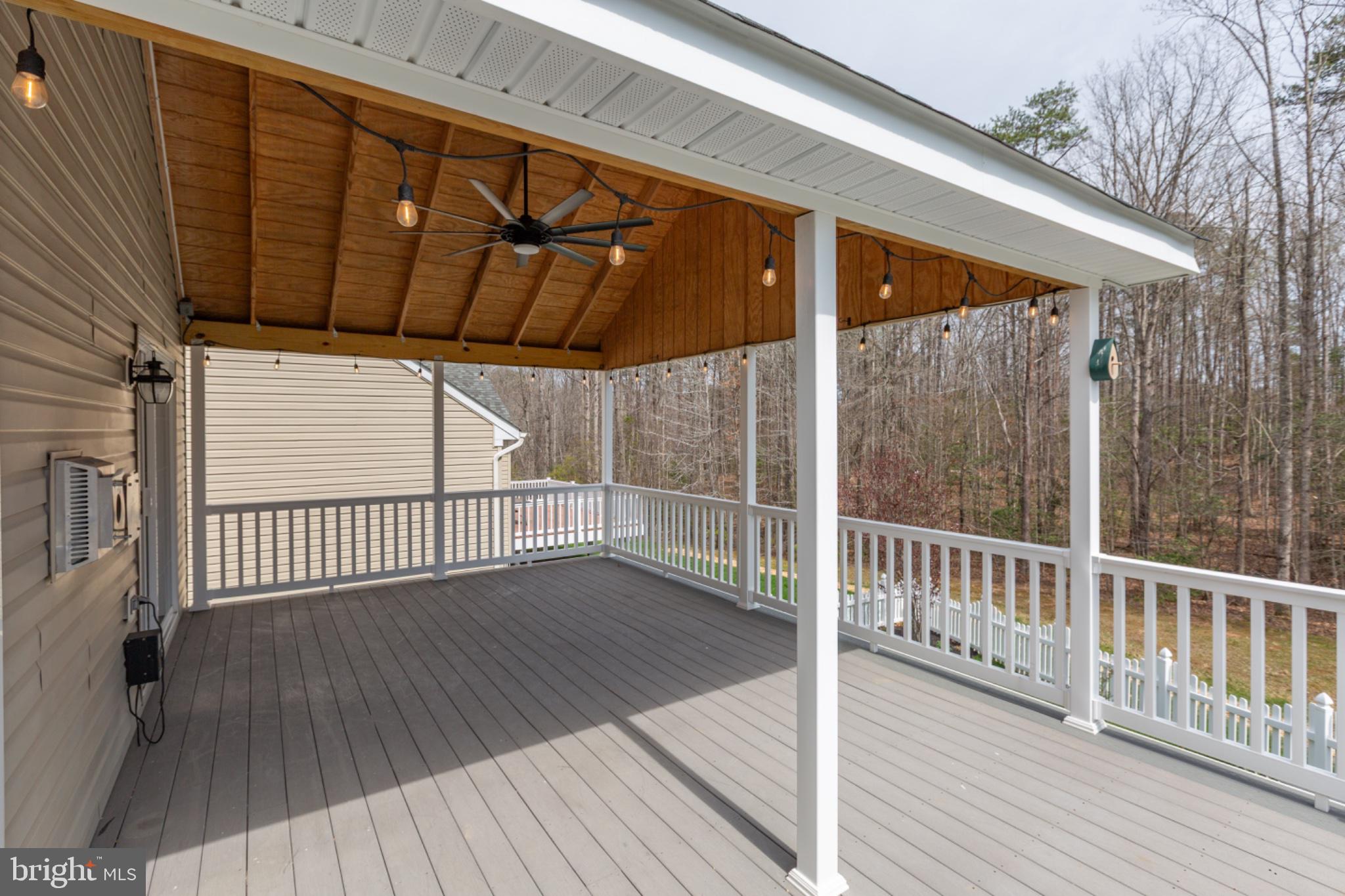 VIRGINIA HERITAGE AT LEE'S PARK - Residential