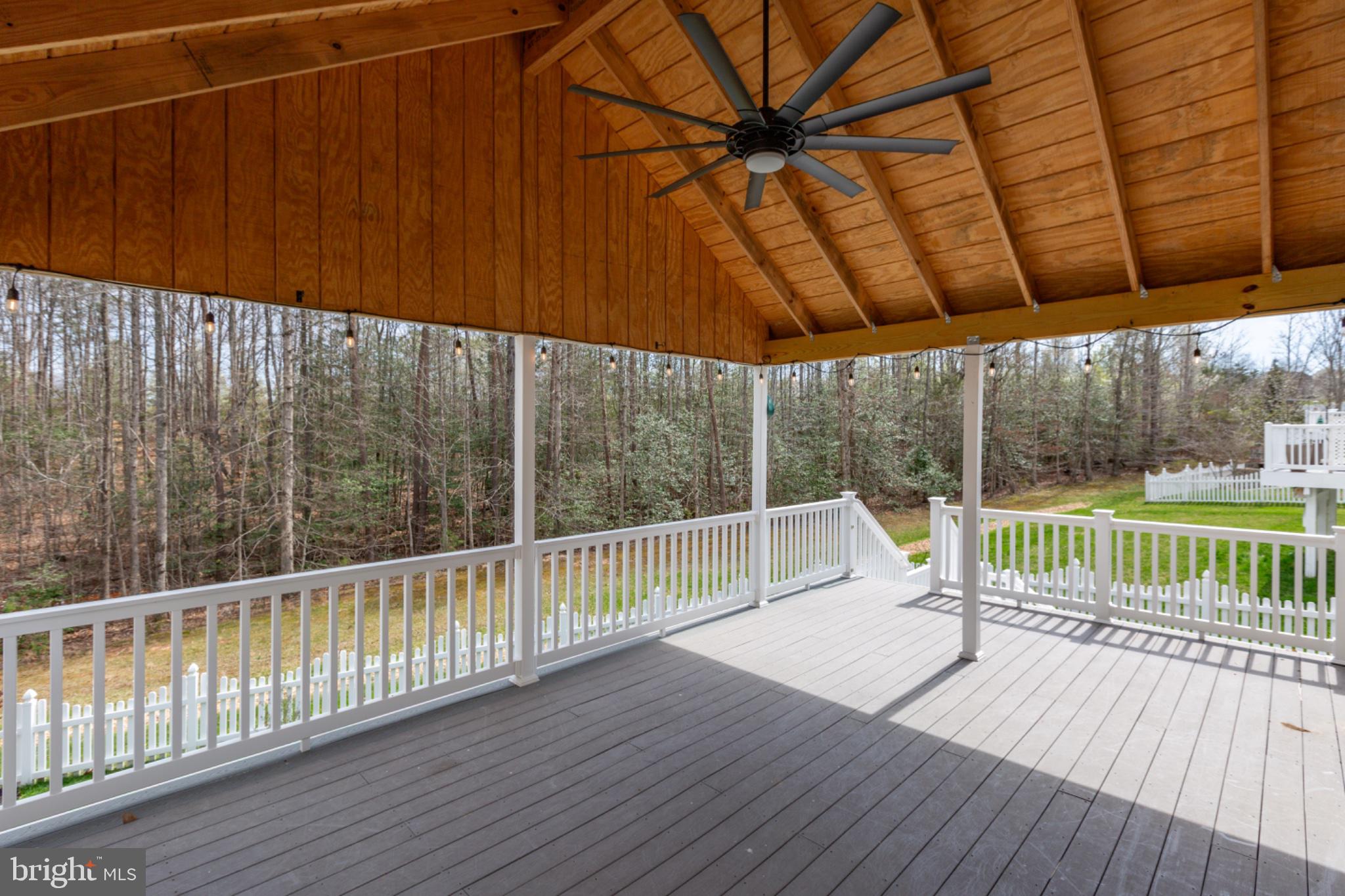 VIRGINIA HERITAGE AT LEE'S PARK - Residential