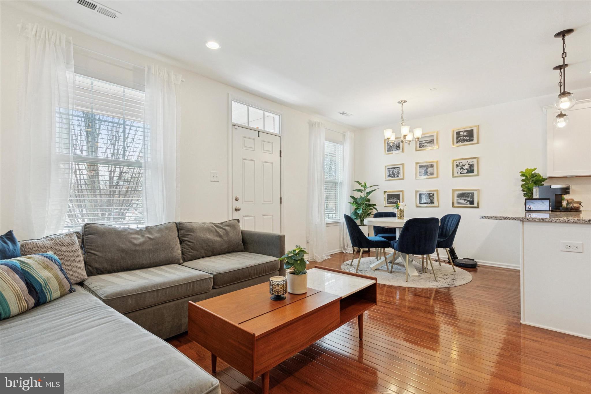 1529 DEKALB STREET UNIT 131