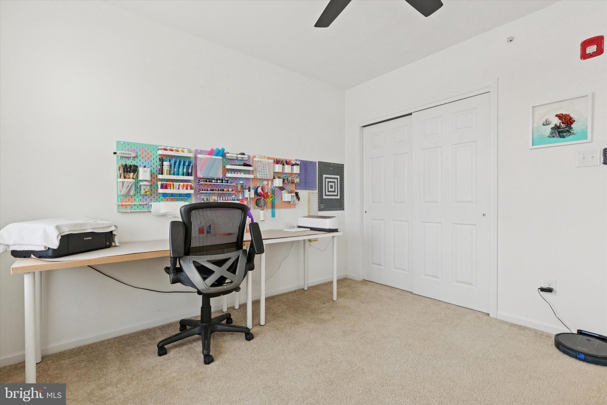 ARBOR KNOLL - Residential