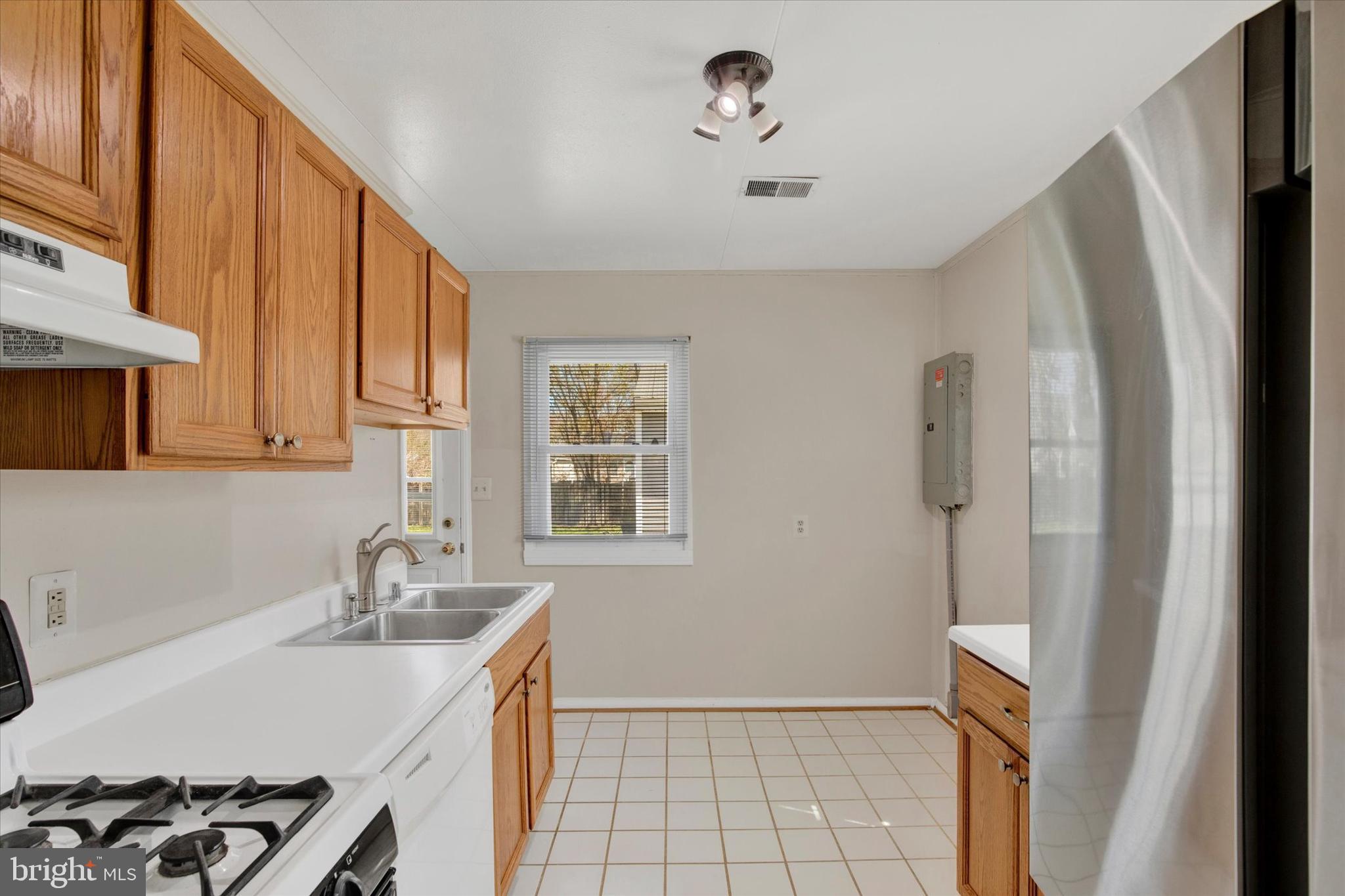 HOWARD PARK - Residential