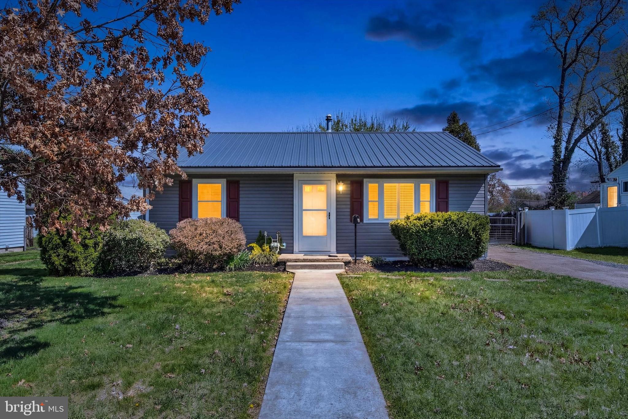 HOWARD PARK - Residential