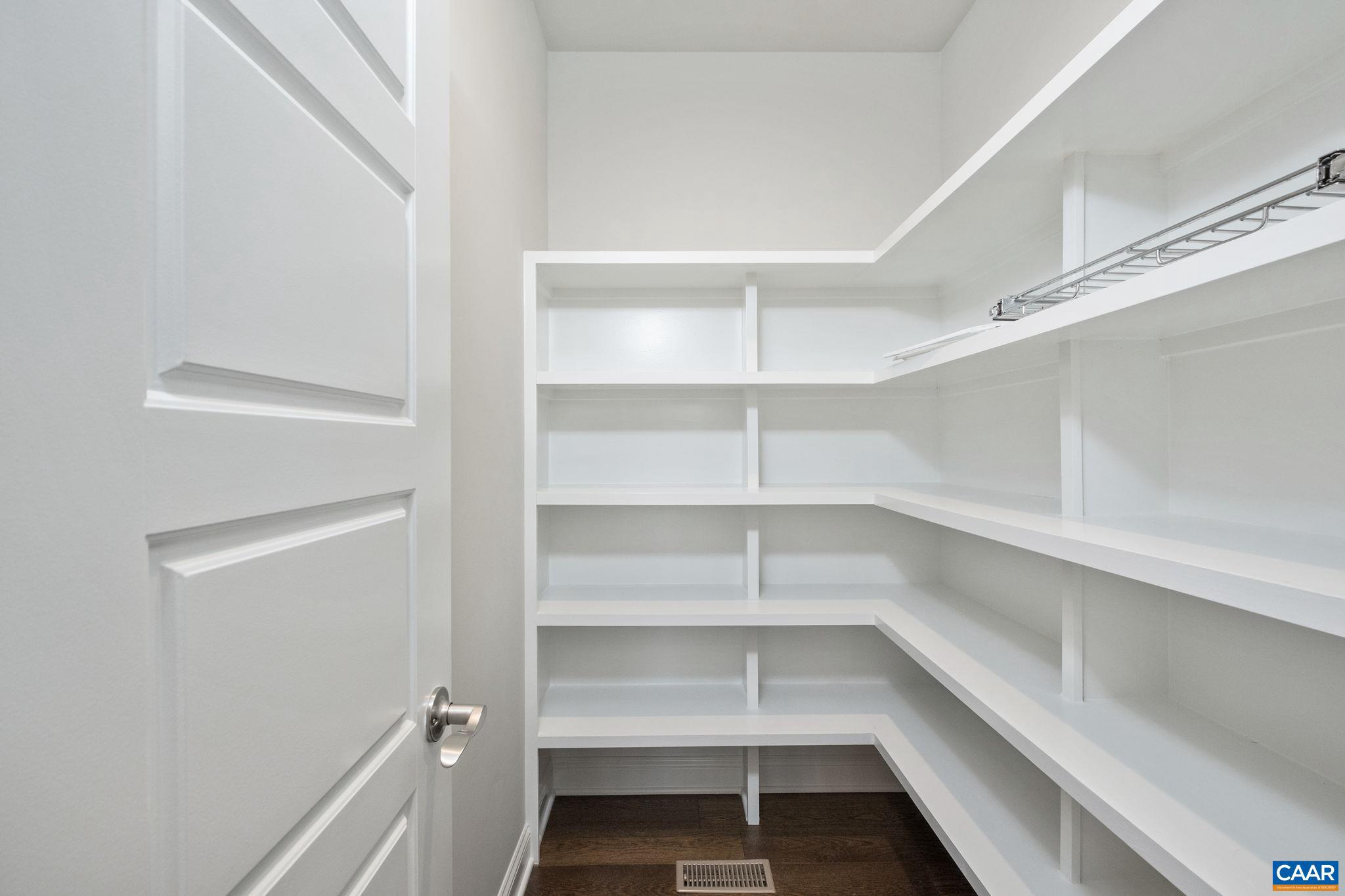 OLD TRAIL - Residential