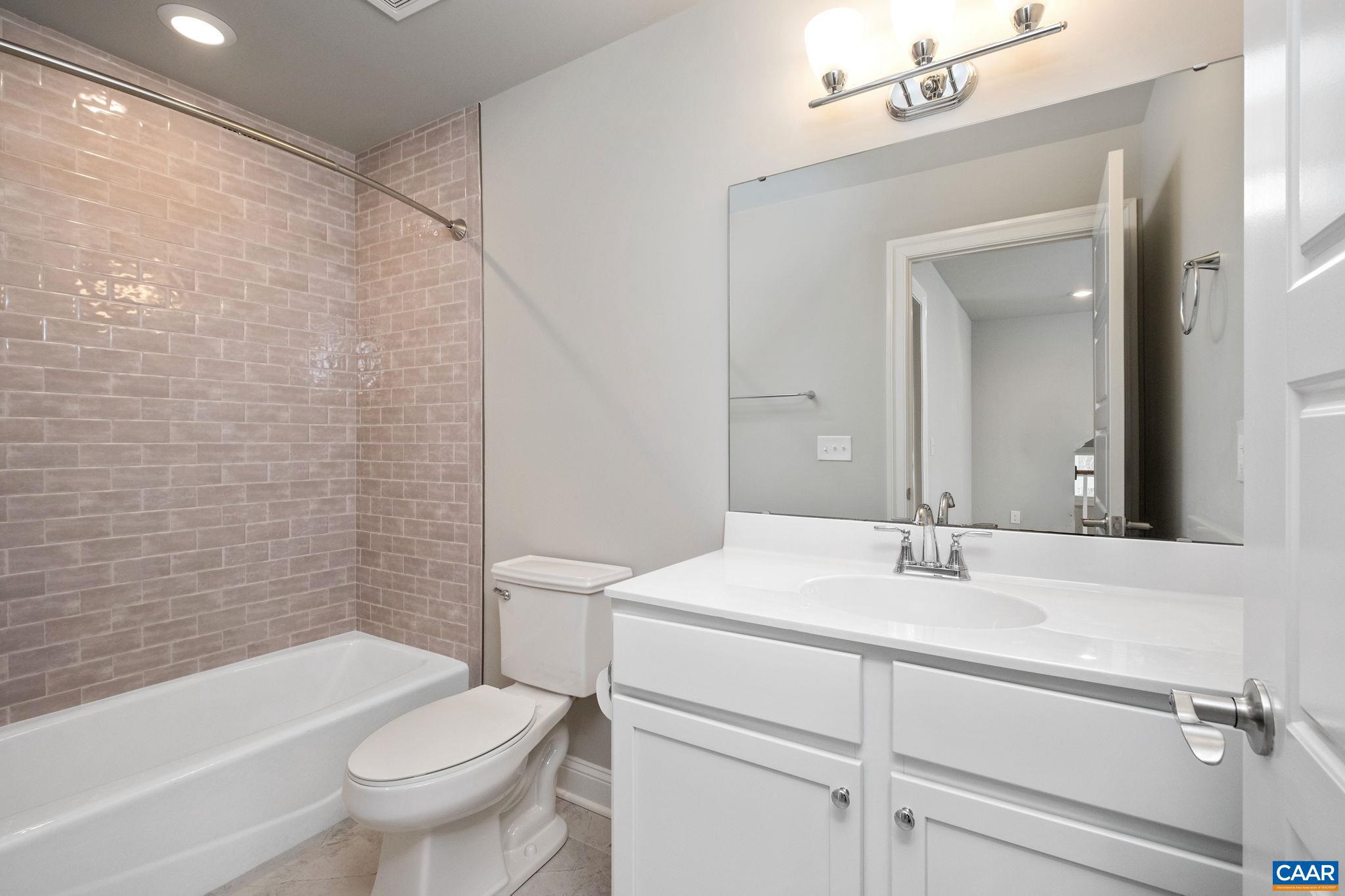 OLD TRAIL - Residential