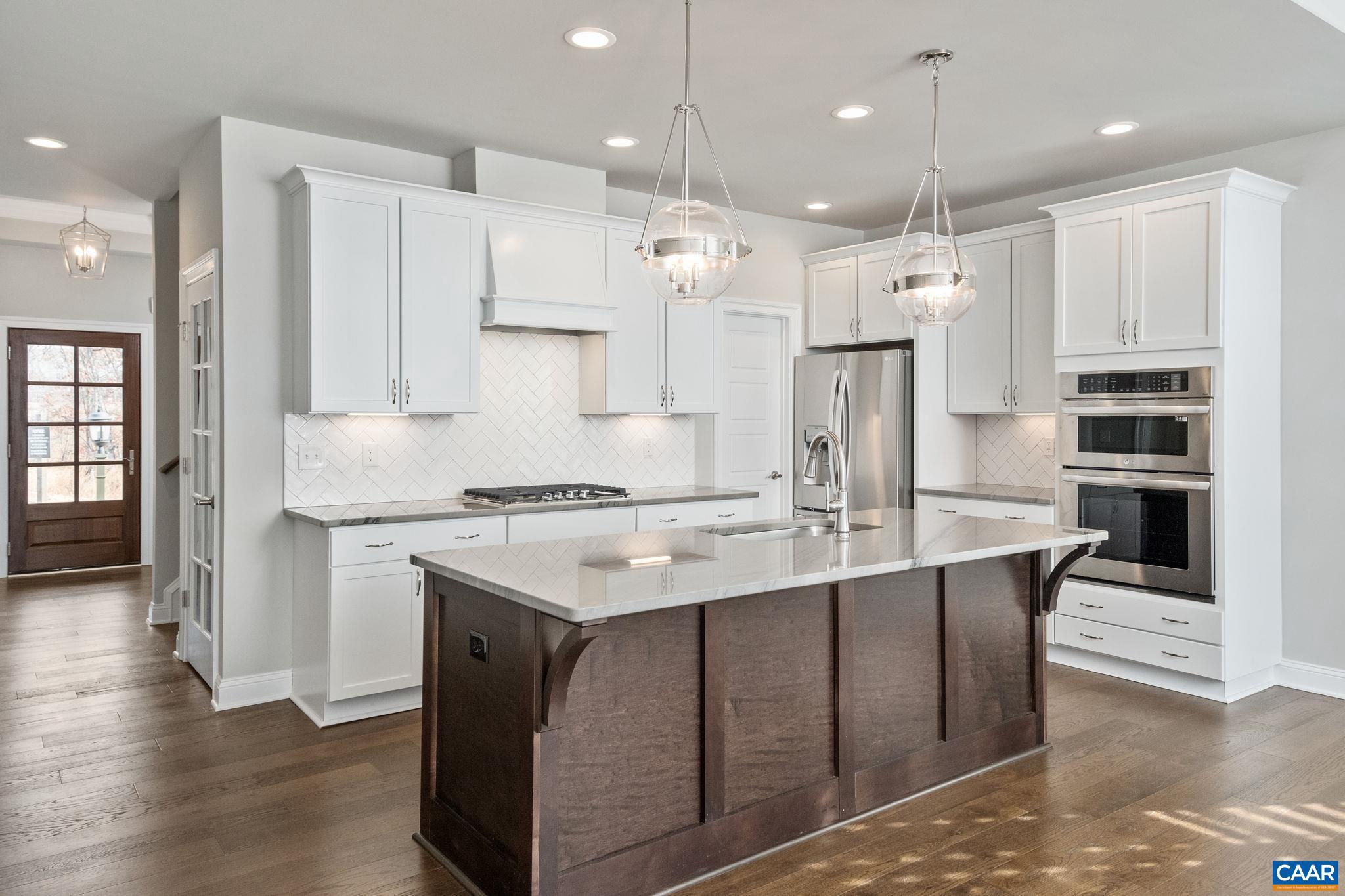 OLD TRAIL - Residential