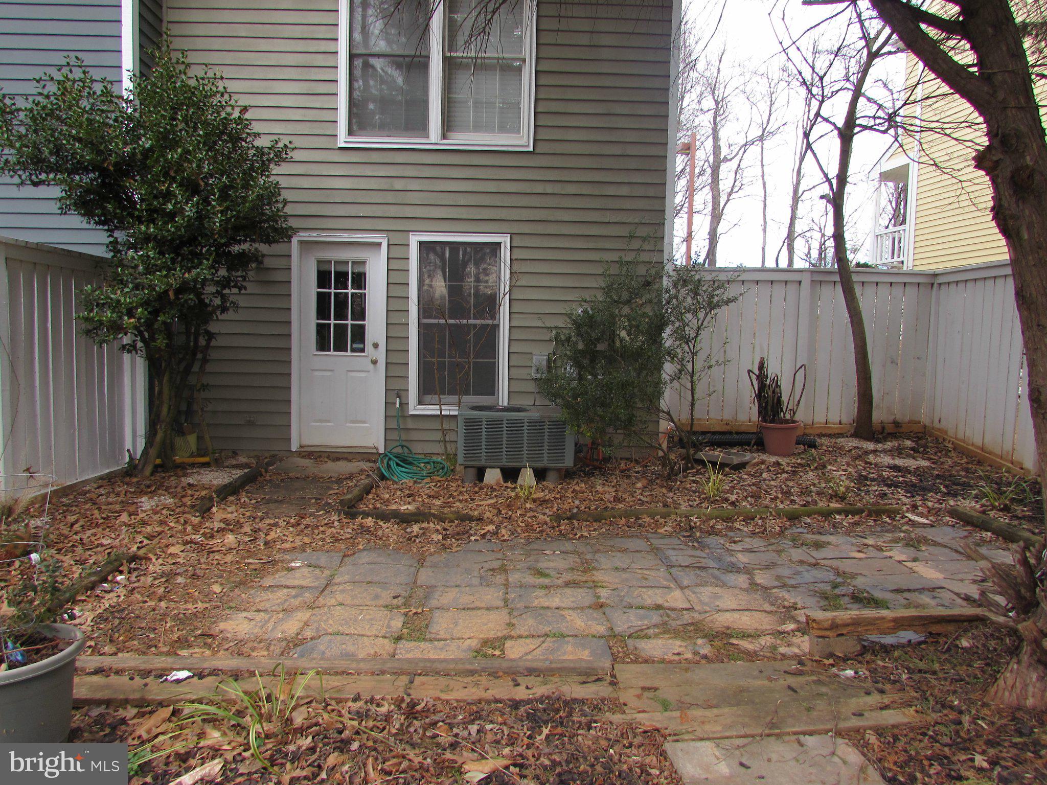 1663 POPLAR GROVE DRIVE