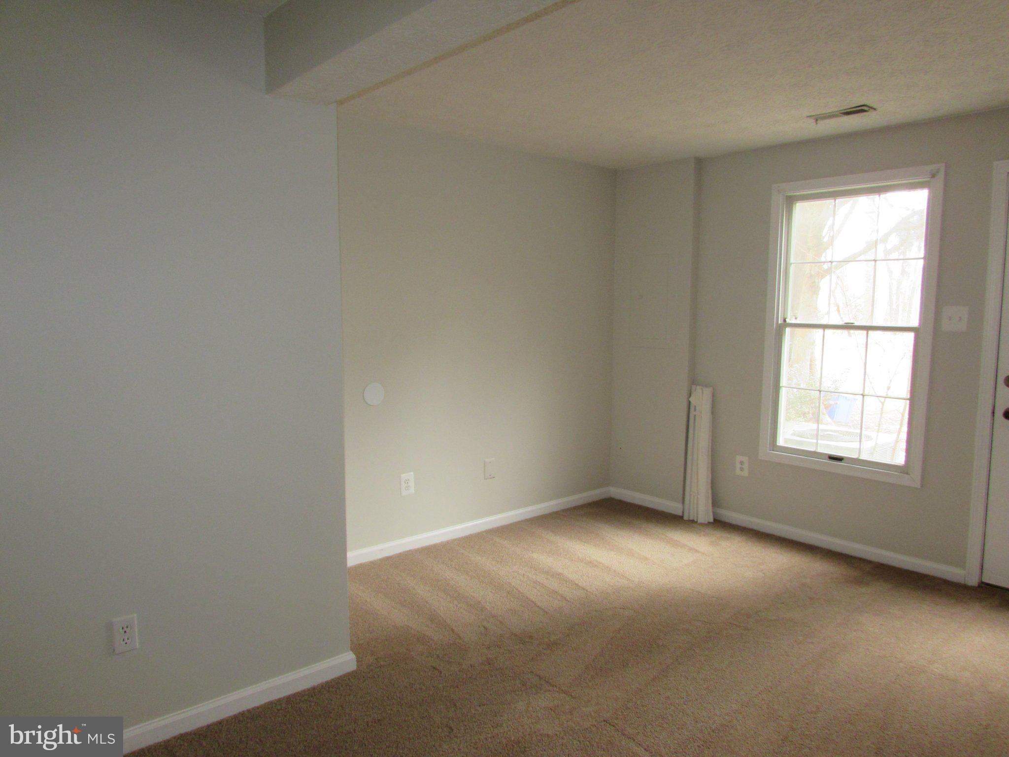 1663 POPLAR GROVE DRIVE