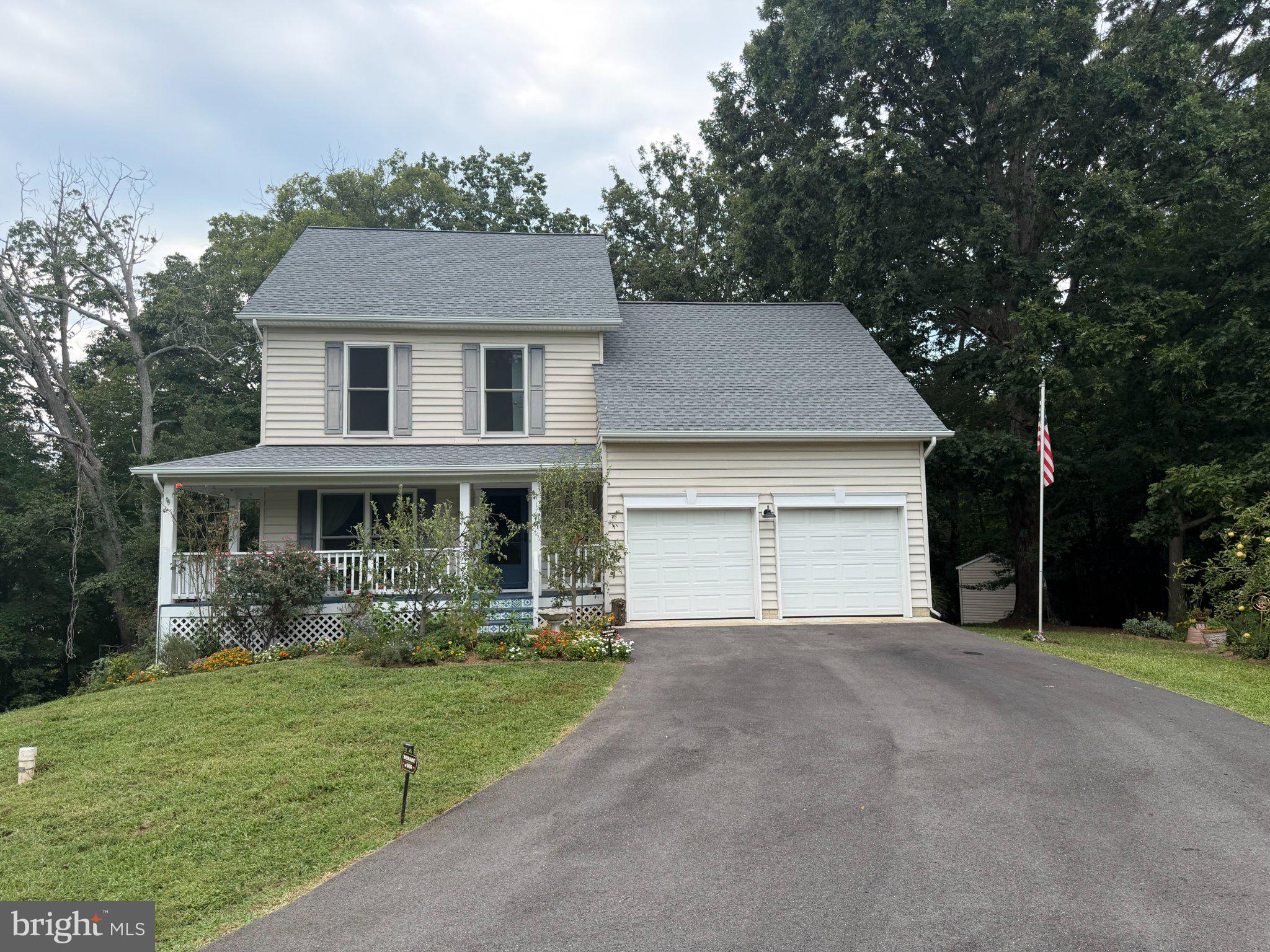 1770 RUDOLPH LANE