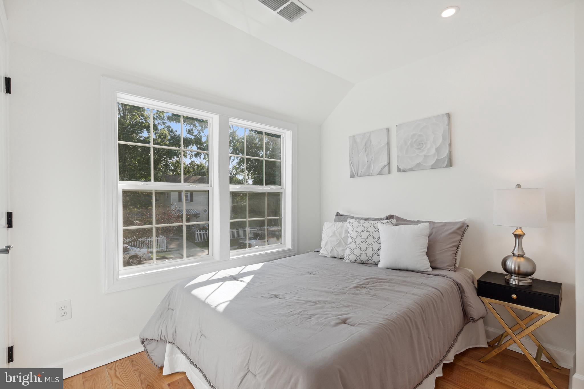 KENTLAND - Residential