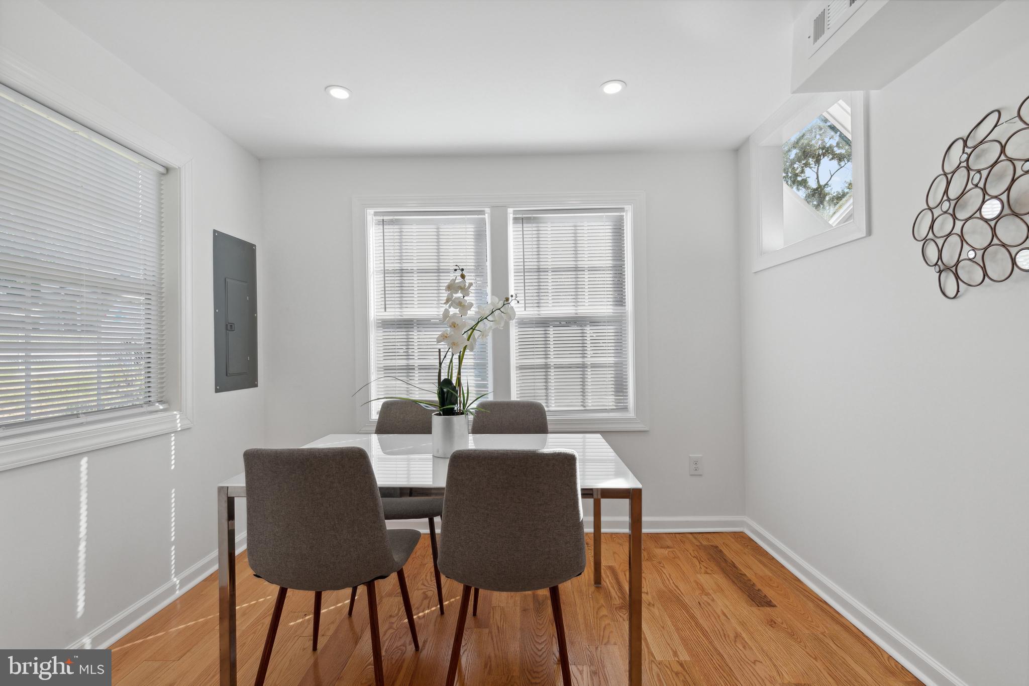 KENTLAND - Residential