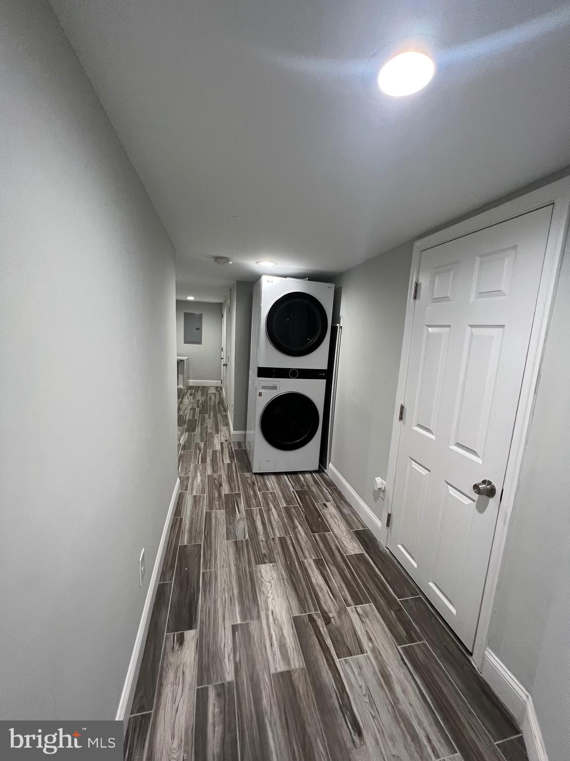 GIRARD ESTATES - Residential Lease