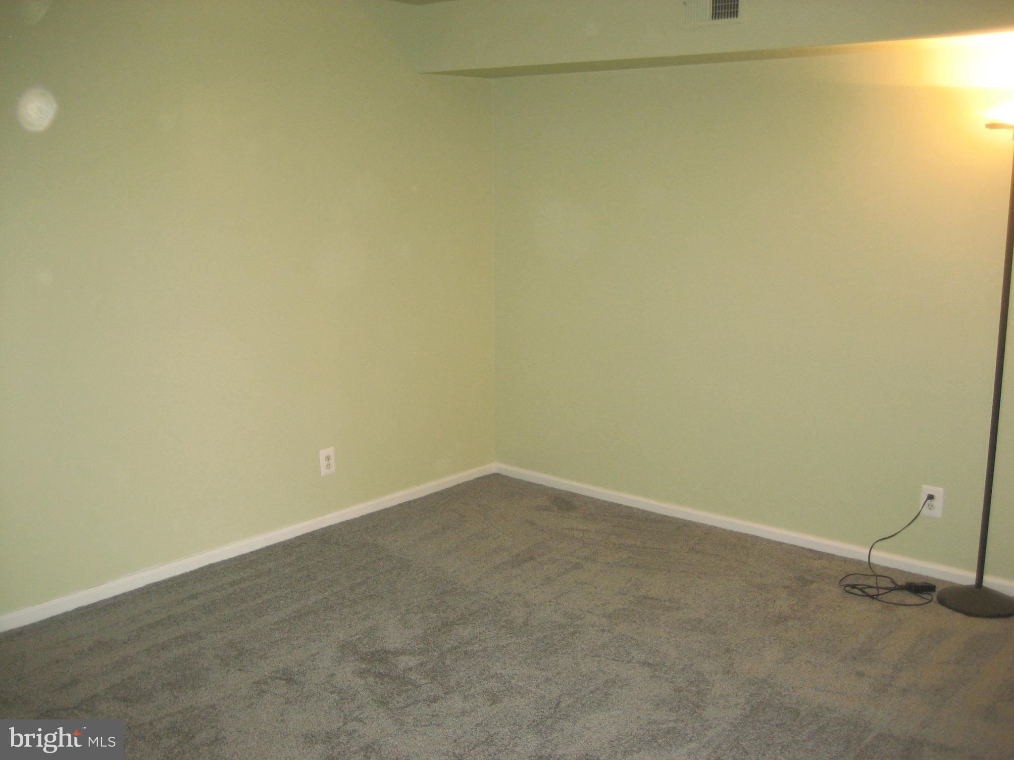 OXFORD OF BLUE BELL - Residential