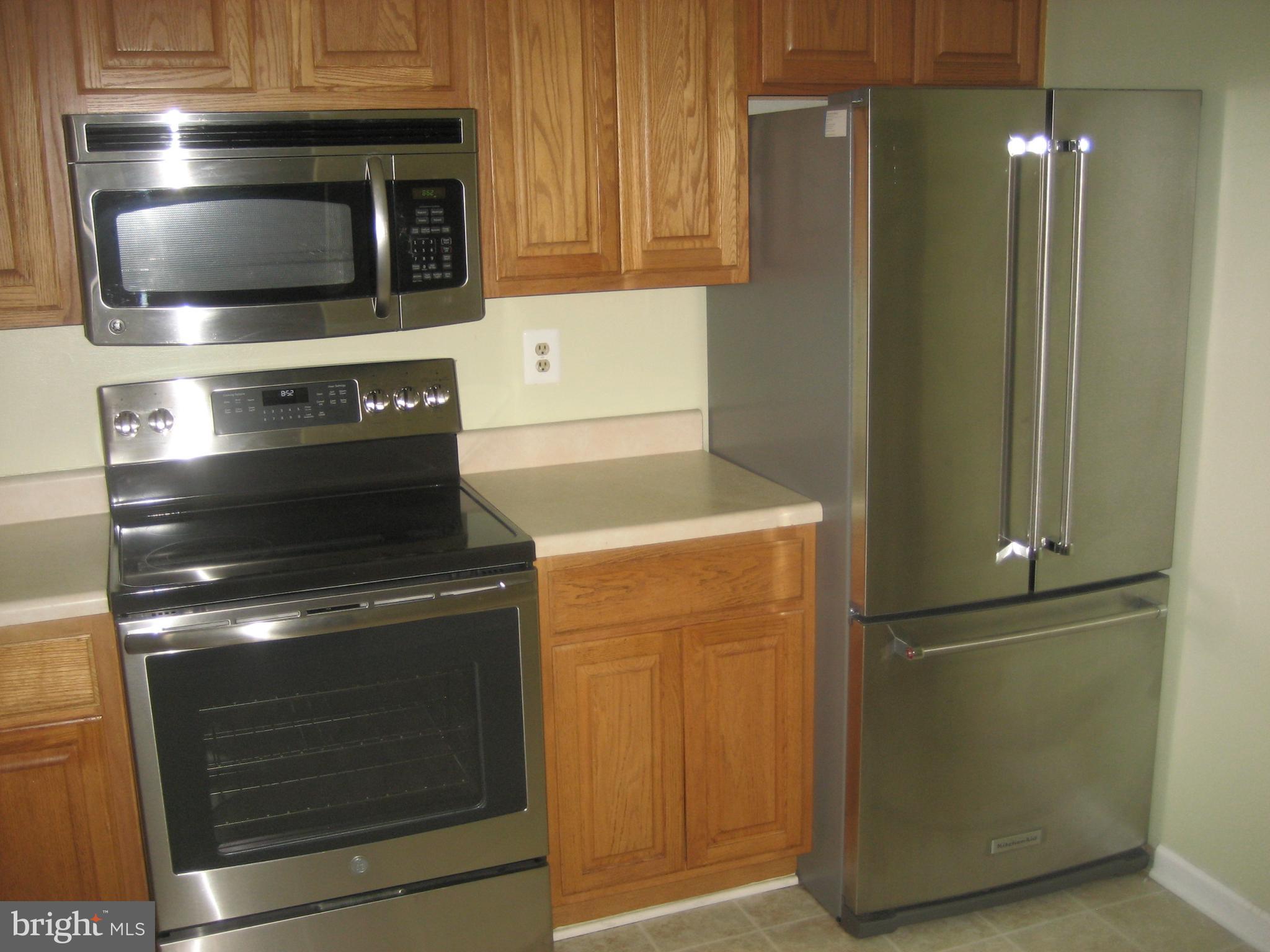 OXFORD OF BLUE BELL - Residential