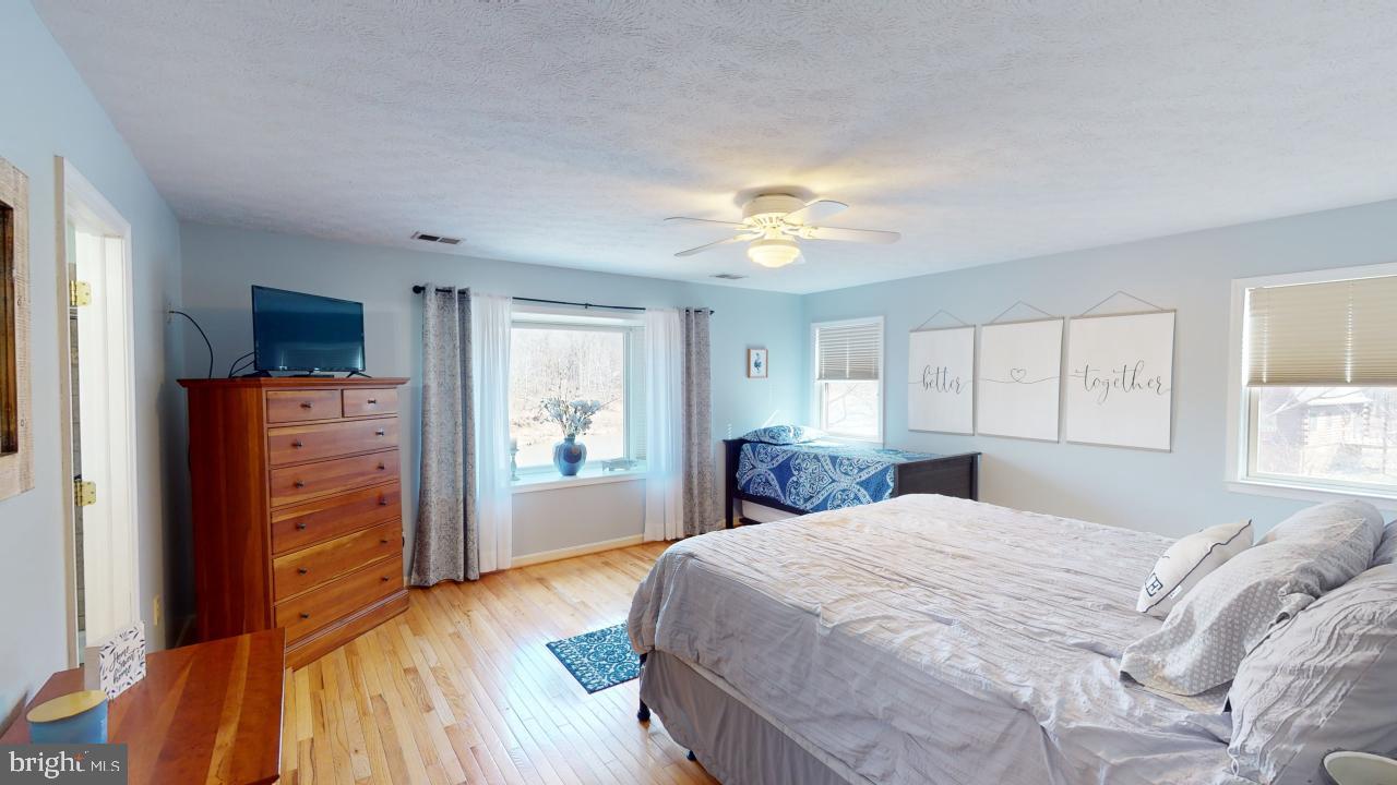 CACAPON RIVER RAPIDS - Residential