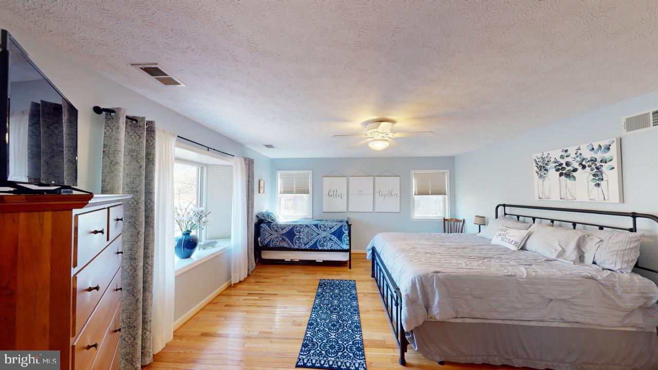 CACAPON RIVER RAPIDS - Residential