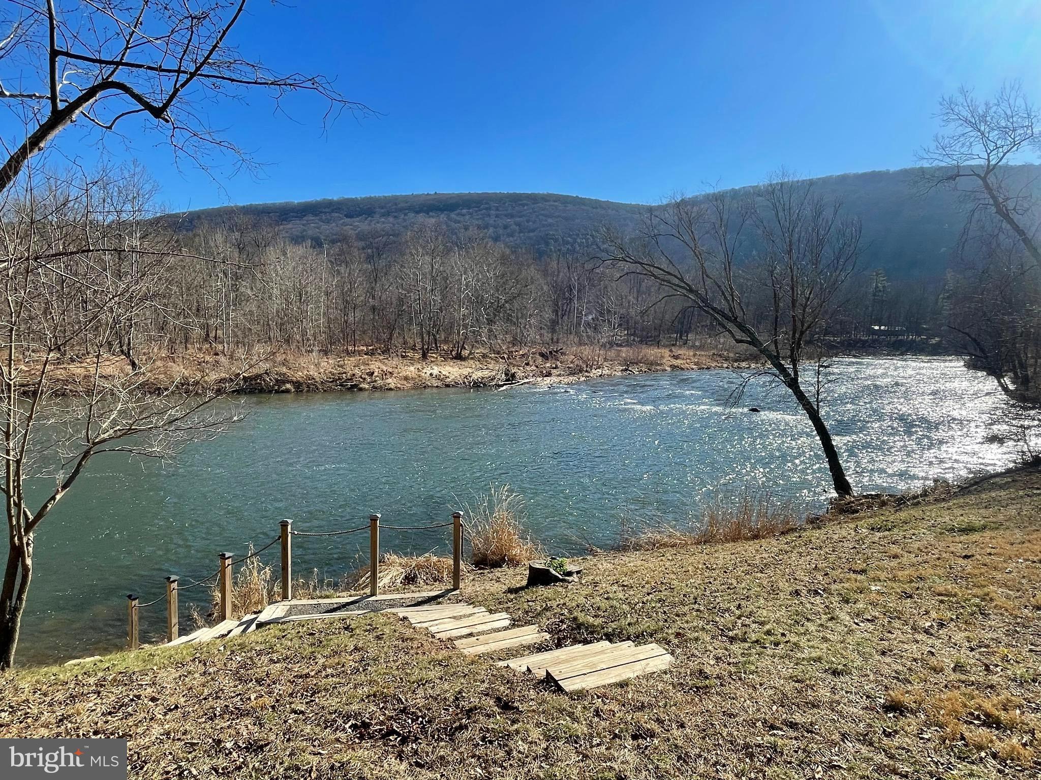 CACAPON RIVER RAPIDS - Residential