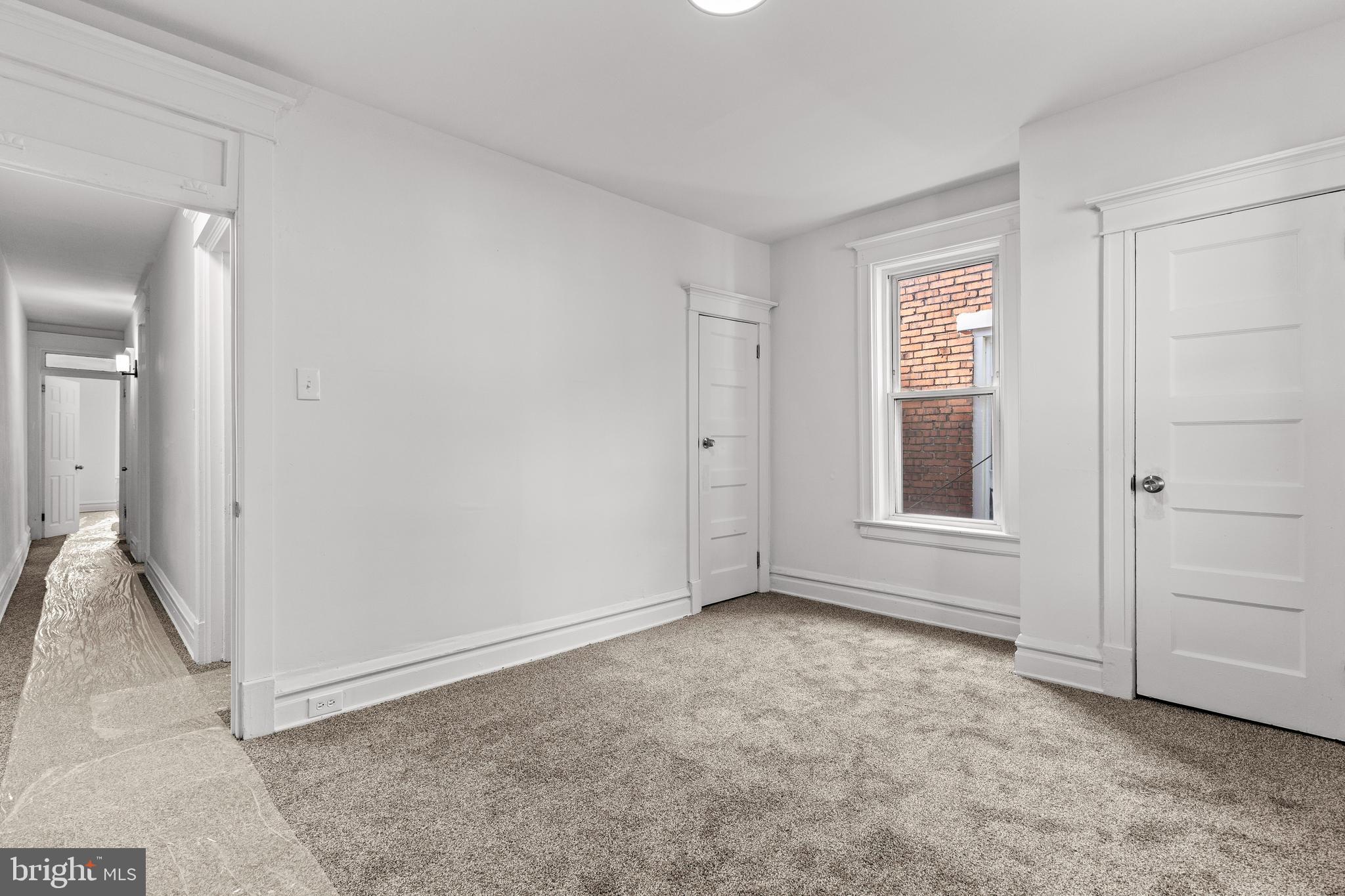 BELLEVUE - Residential