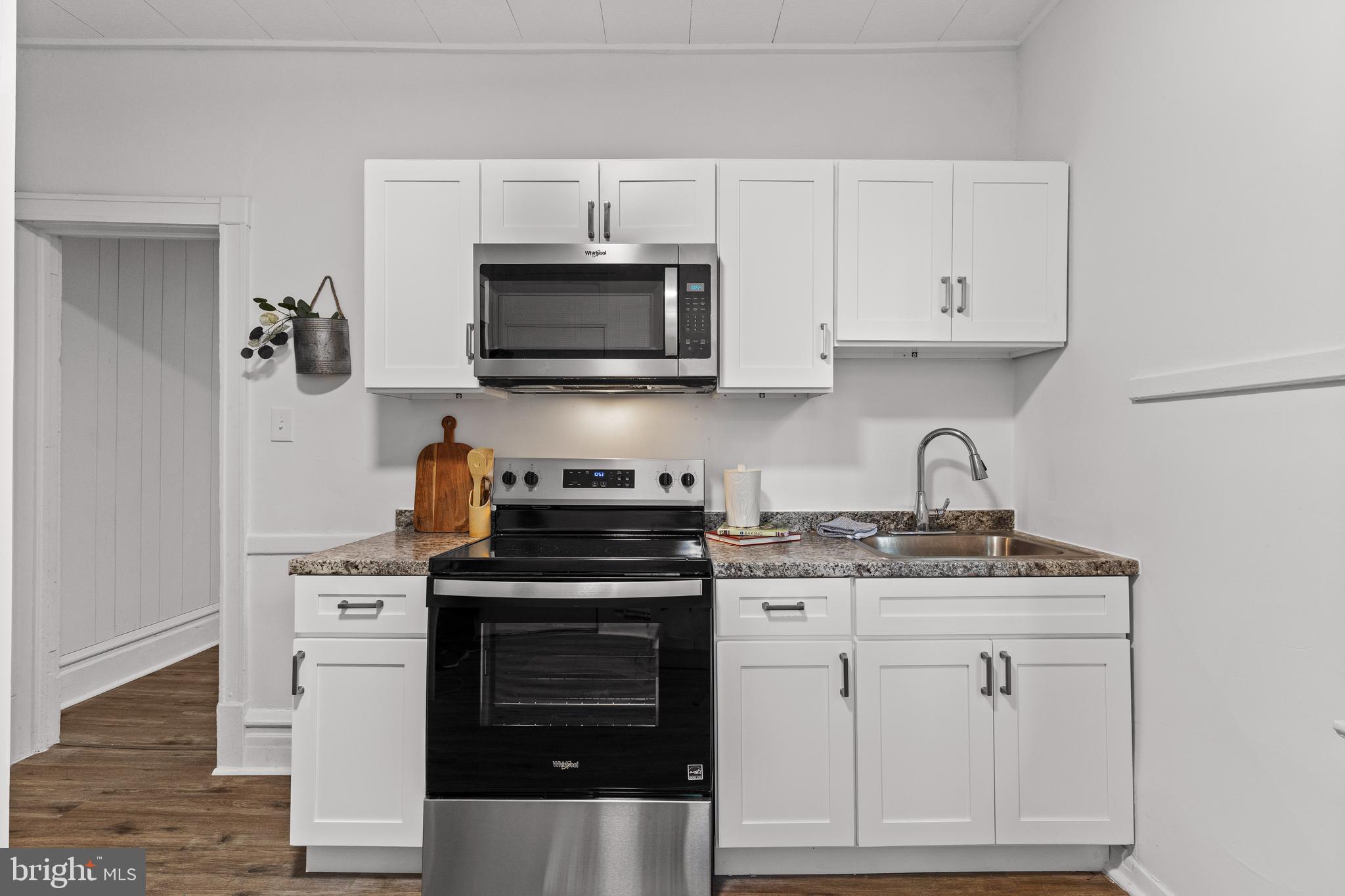 BELLEVUE - Residential