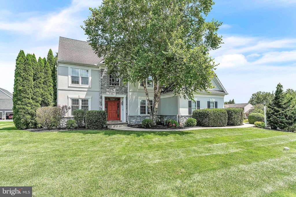 Photo of 961 Buckwalter Road, LITITZ, PA 17543 (MLS # PALA2072492)