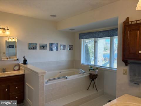 GOVERNOR GRASON MANOR - Residential