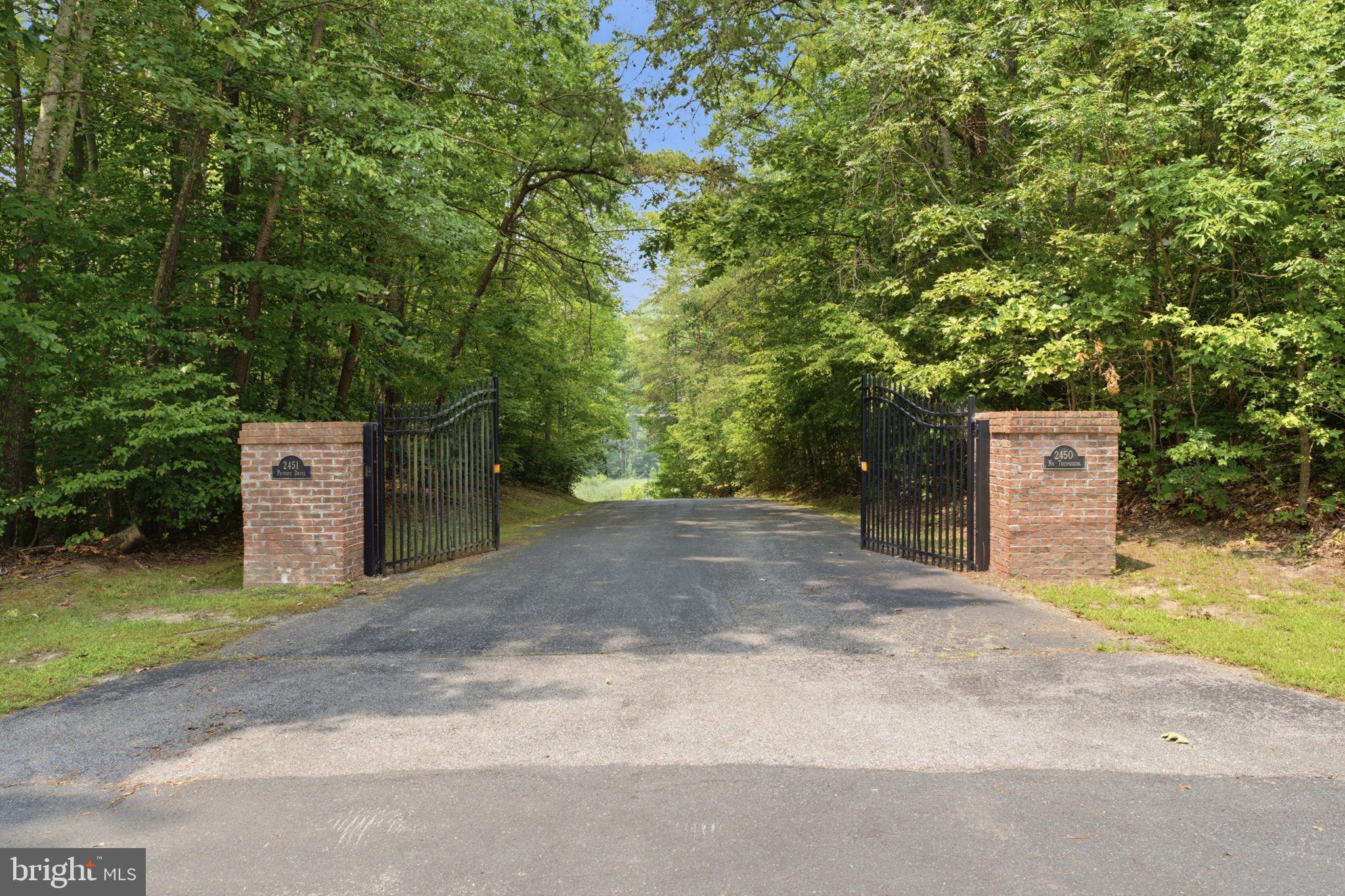 2450 SYMPHONY LANE