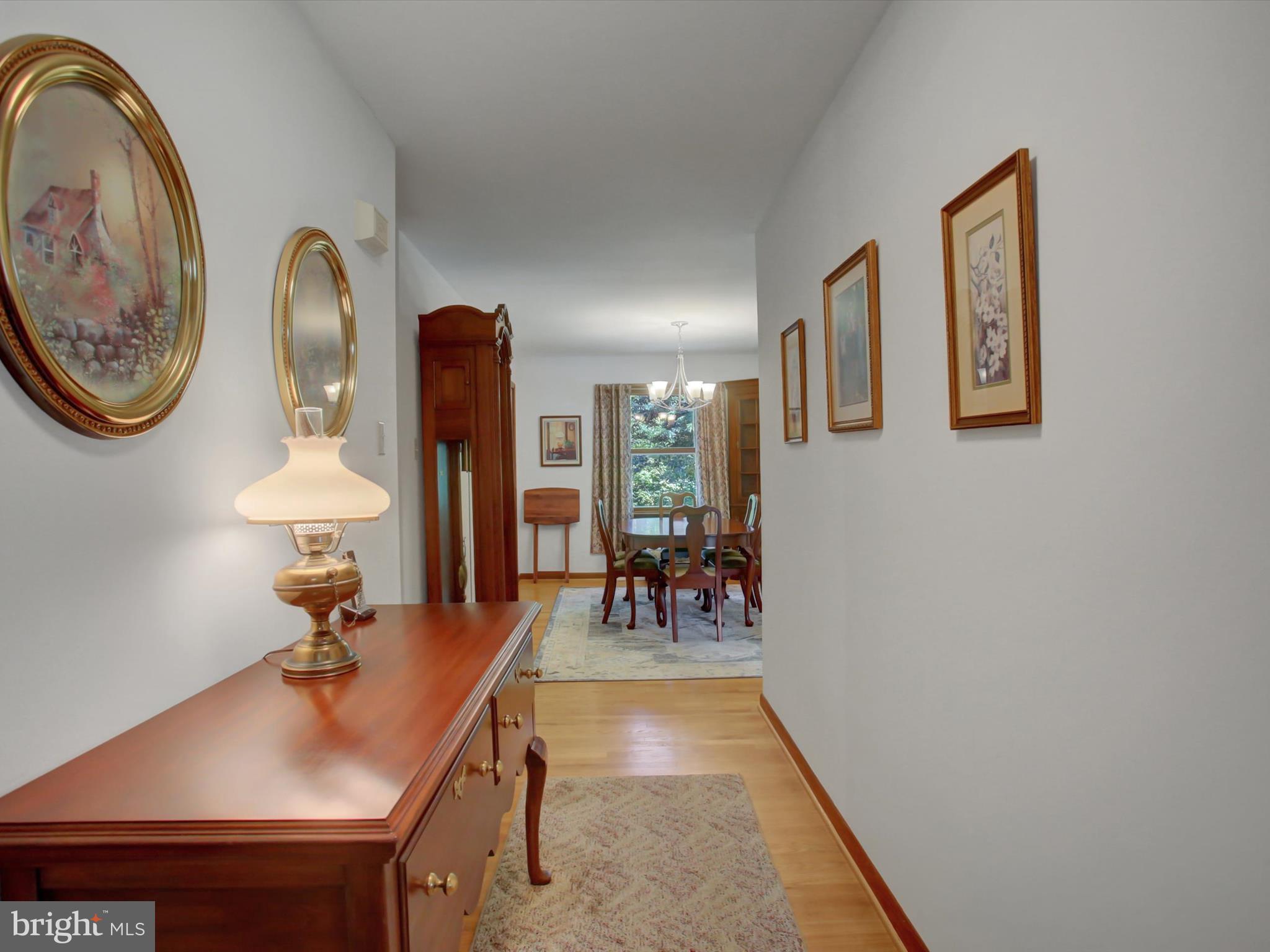 COLONIAL PARK EAST - Residential