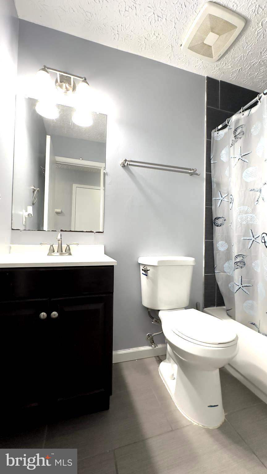 OXFORD LANDING - Residential