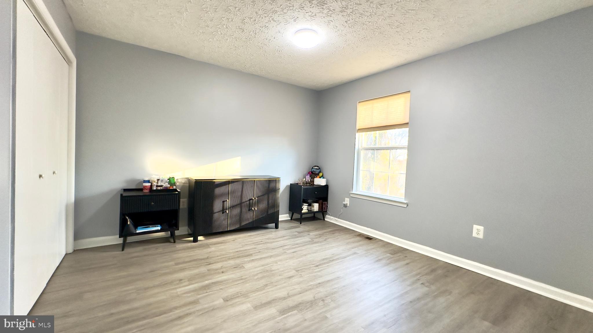 OXFORD LANDING - Residential