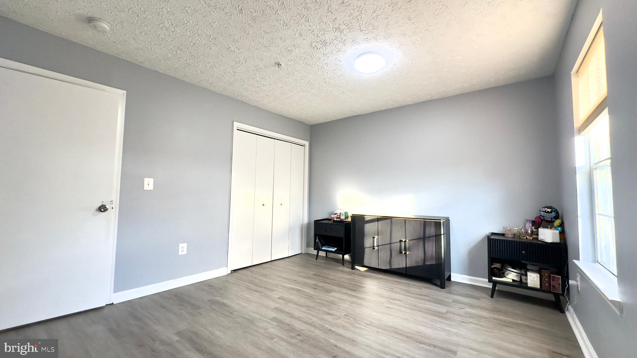 OXFORD LANDING - Residential