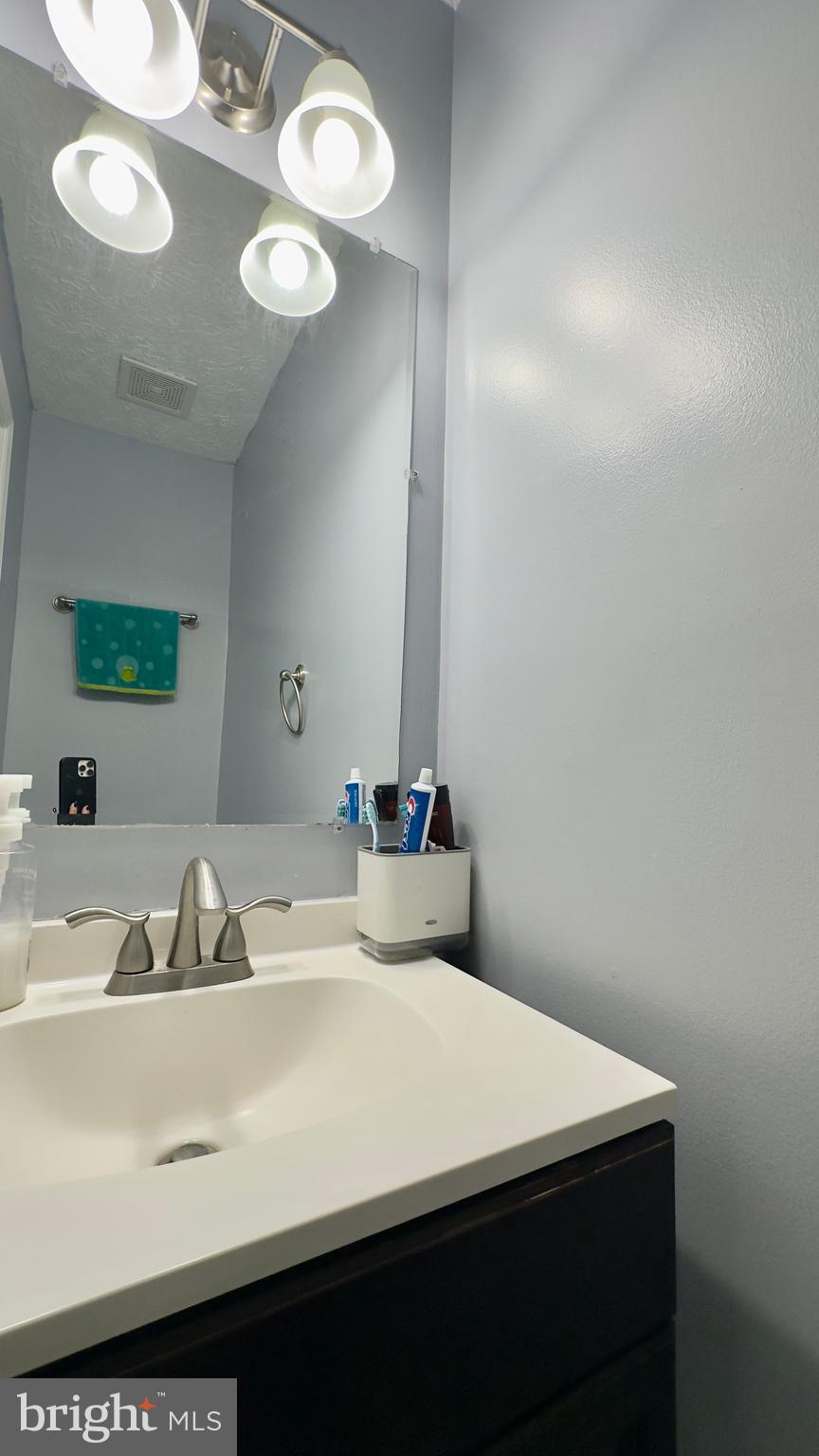 OXFORD LANDING - Residential