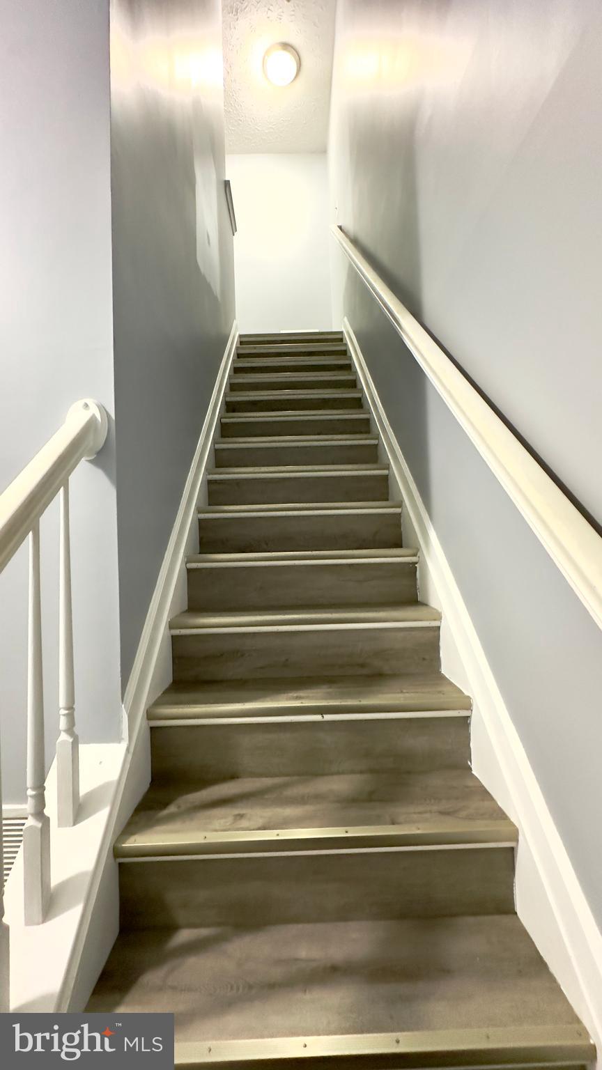 OXFORD LANDING - Residential