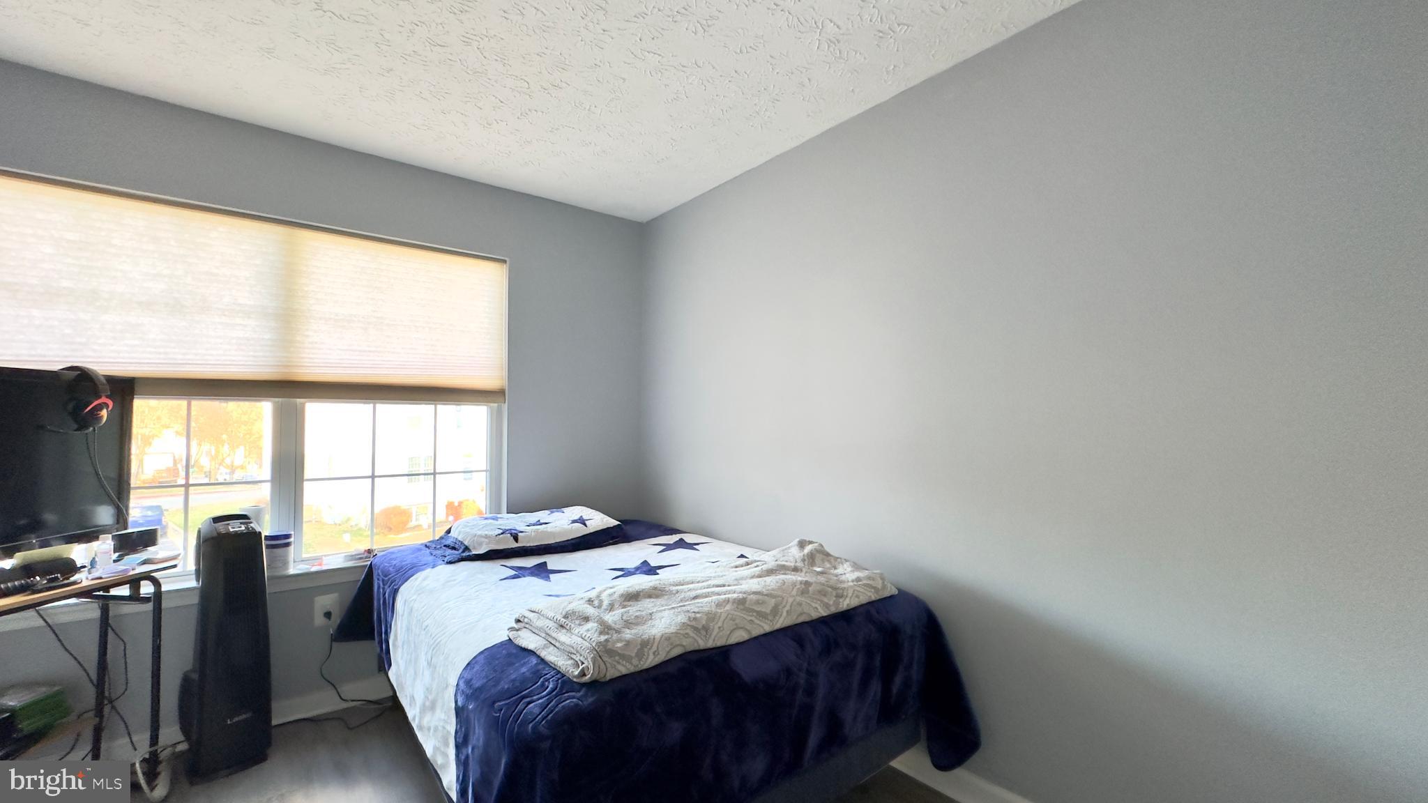 OXFORD LANDING - Residential