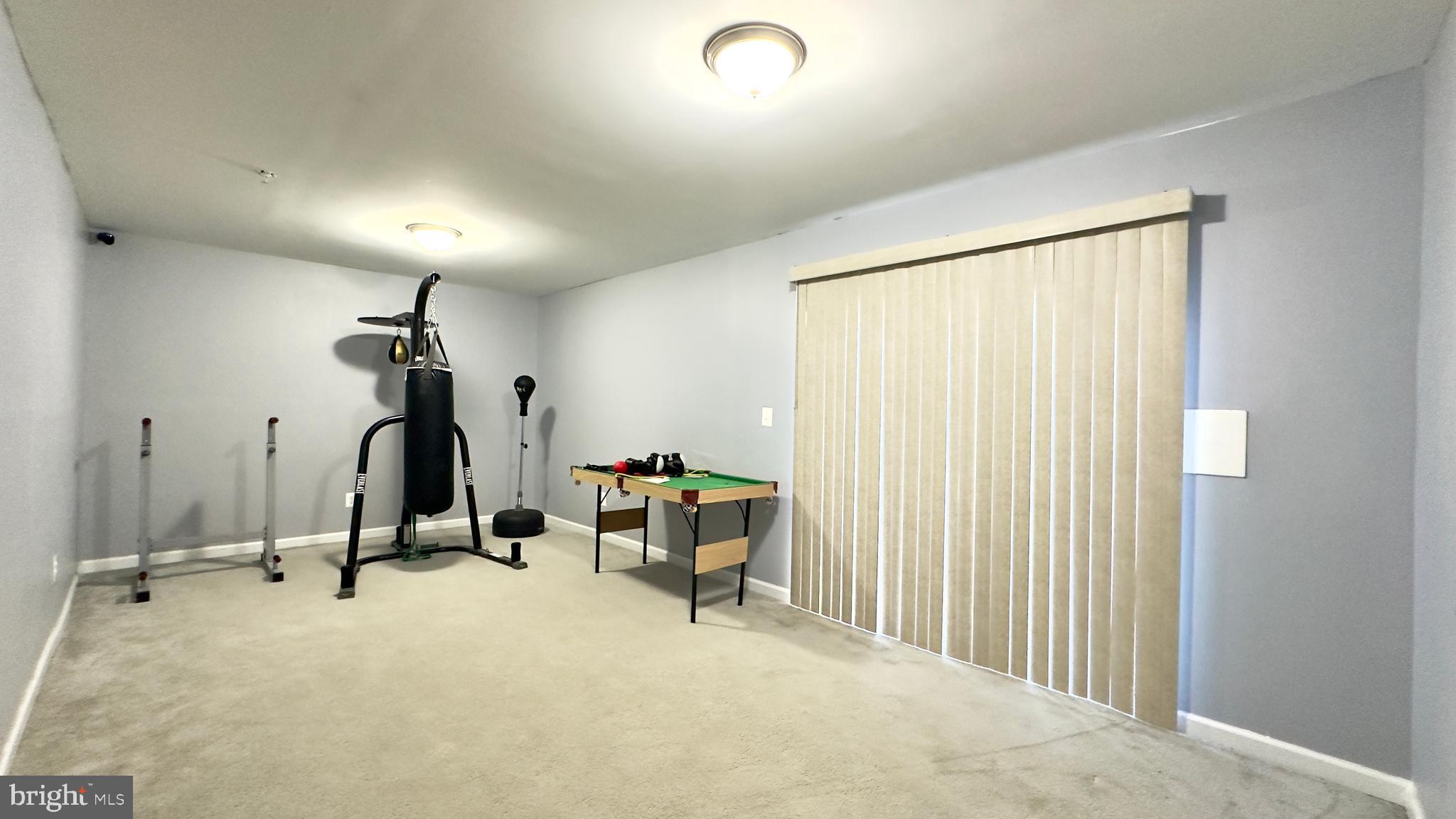 OXFORD LANDING - Residential