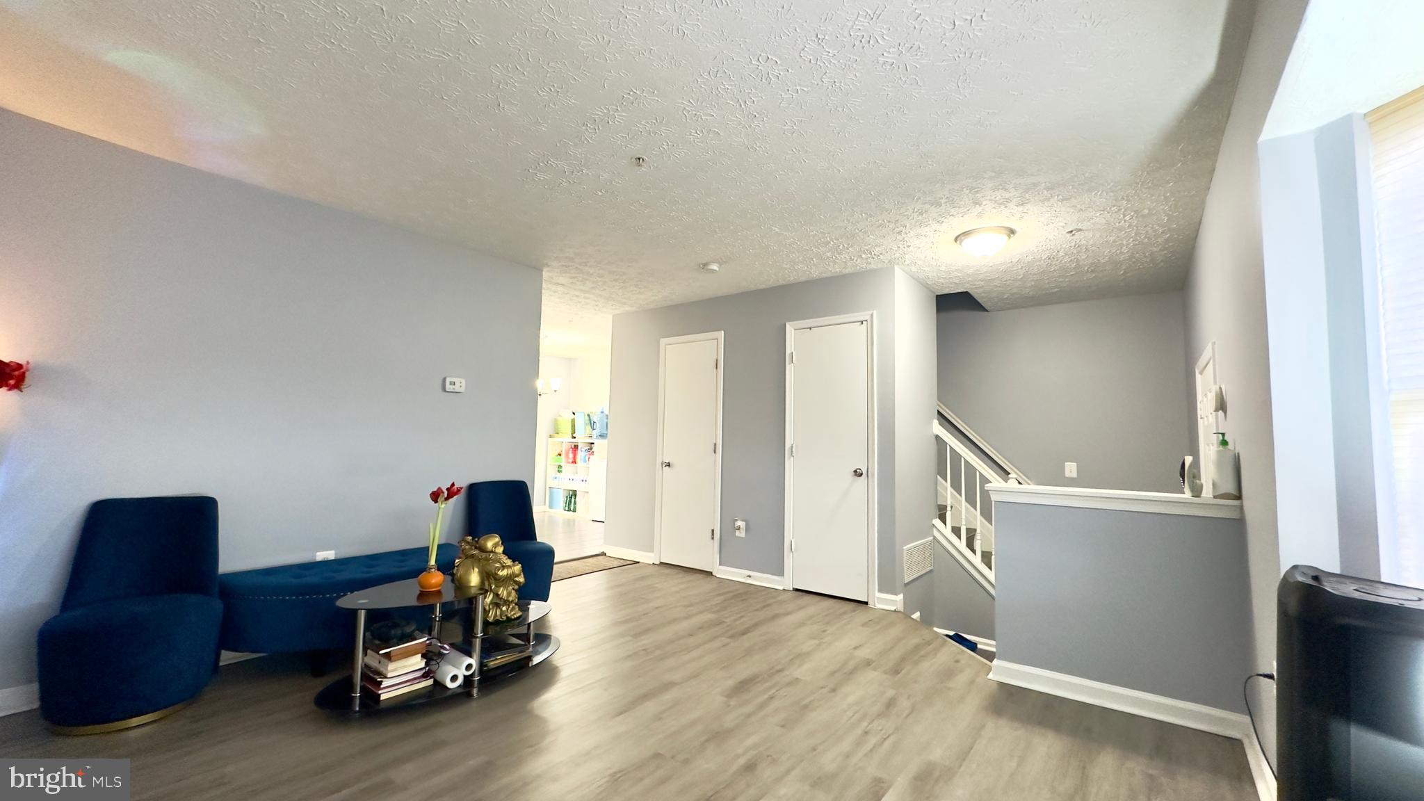 OXFORD LANDING - Residential