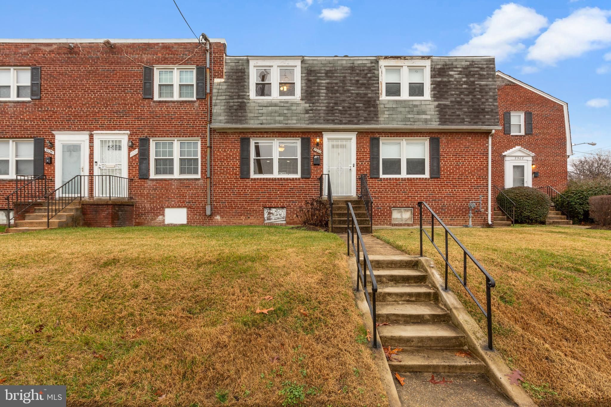 IVERSON VILLAGE CONDO - Residential