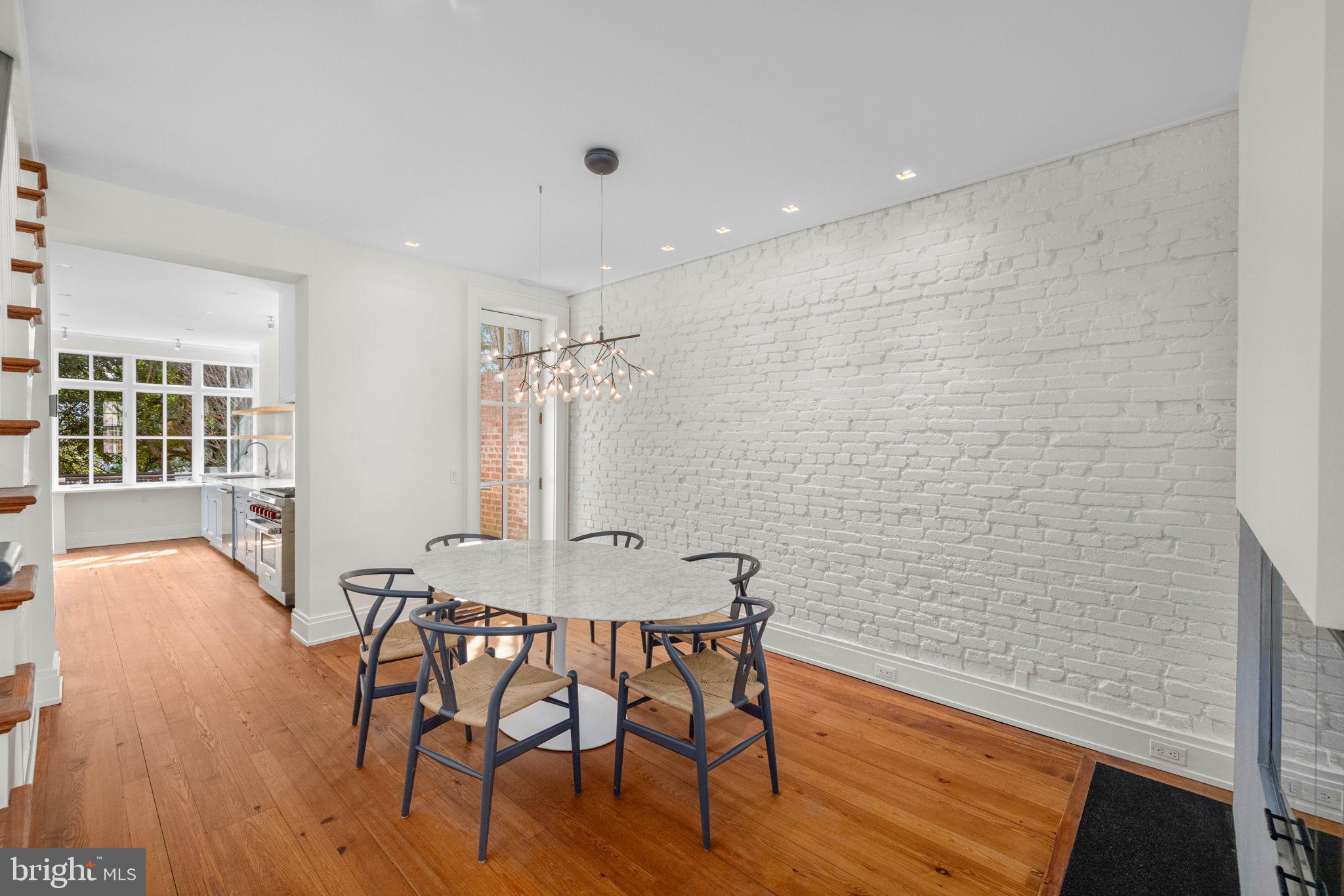GEORGETOWN - Residential