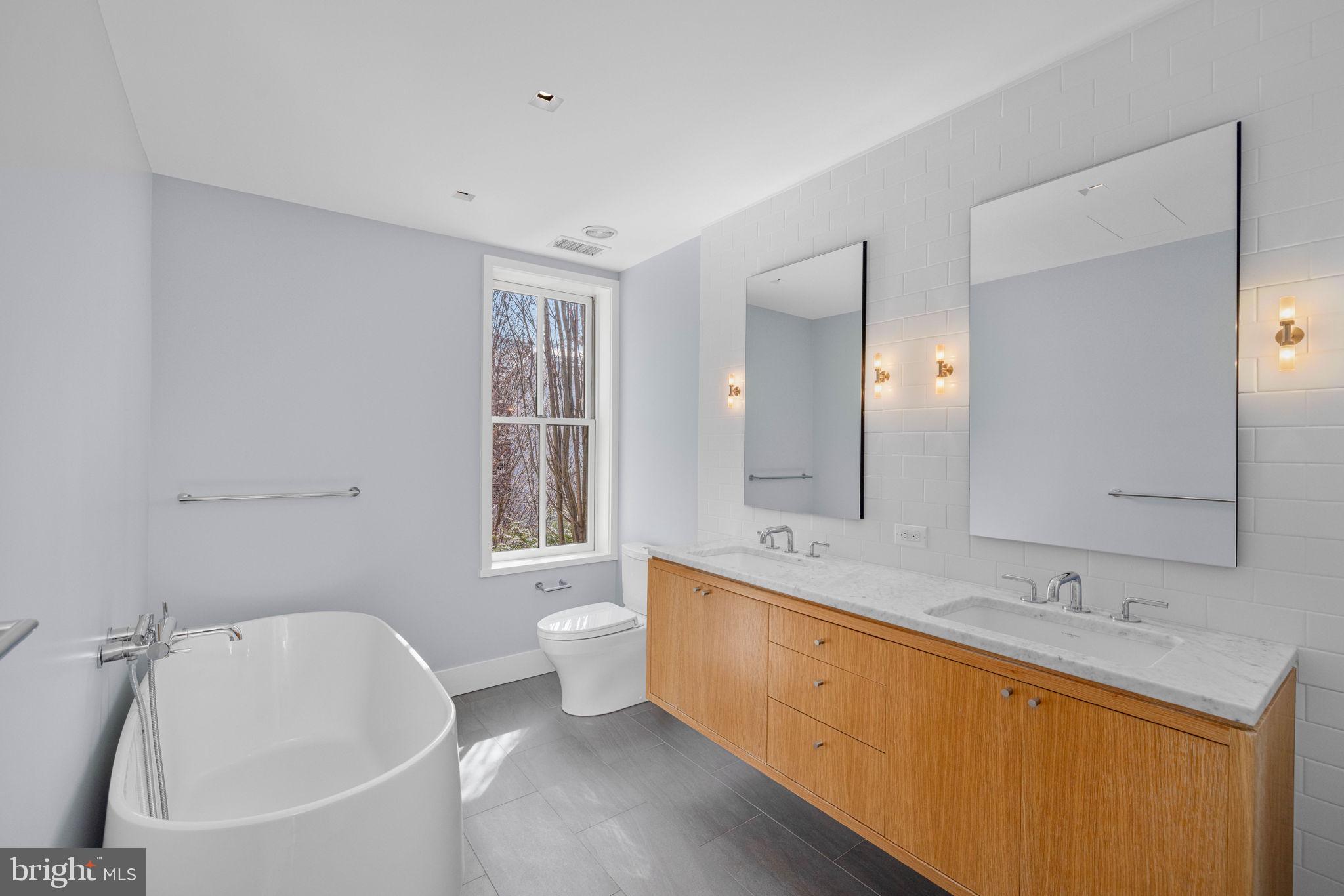 GEORGETOWN - Residential