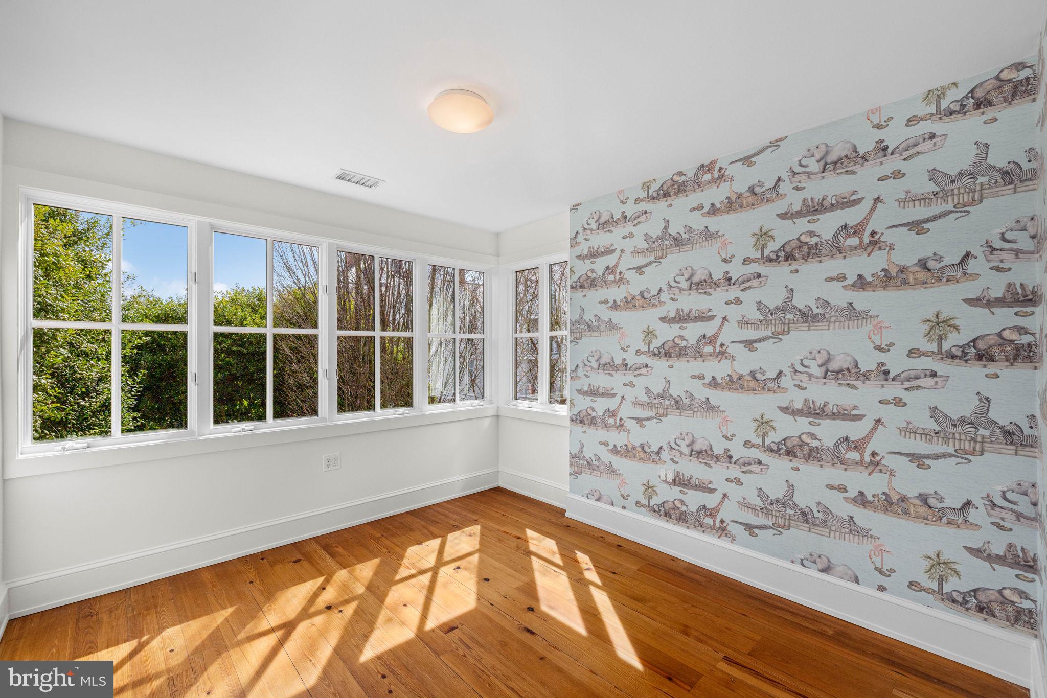 GEORGETOWN - Residential
