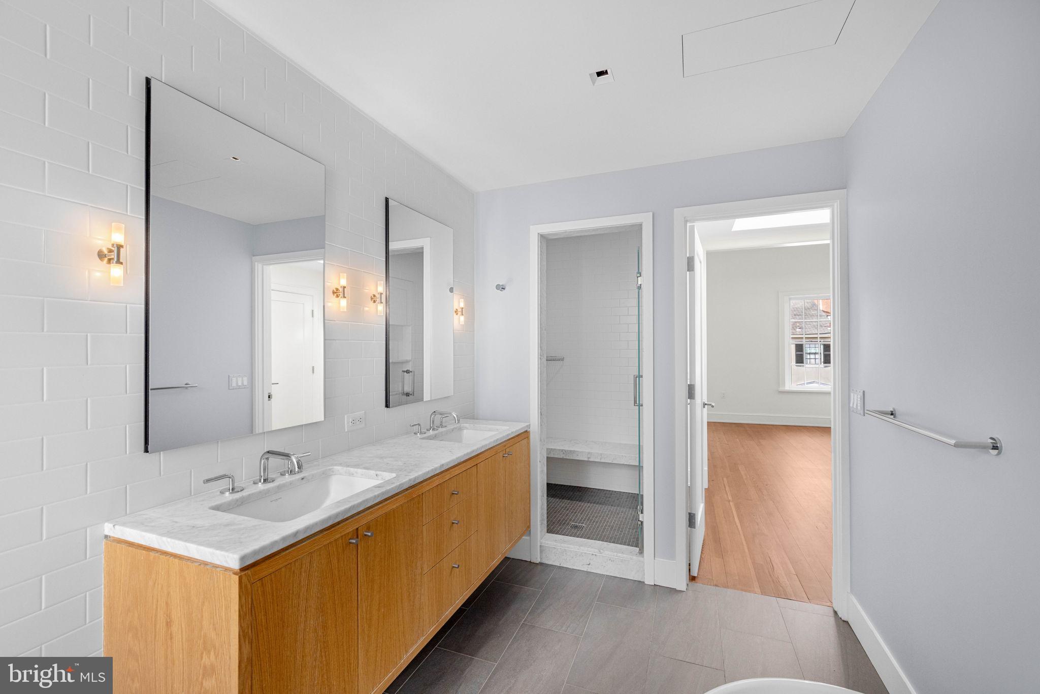 GEORGETOWN - Residential