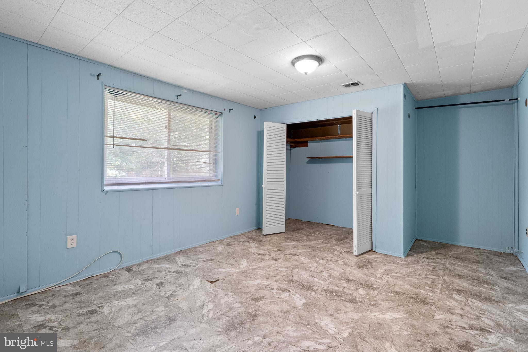 HIGH POINT HEIGHTS - Residential