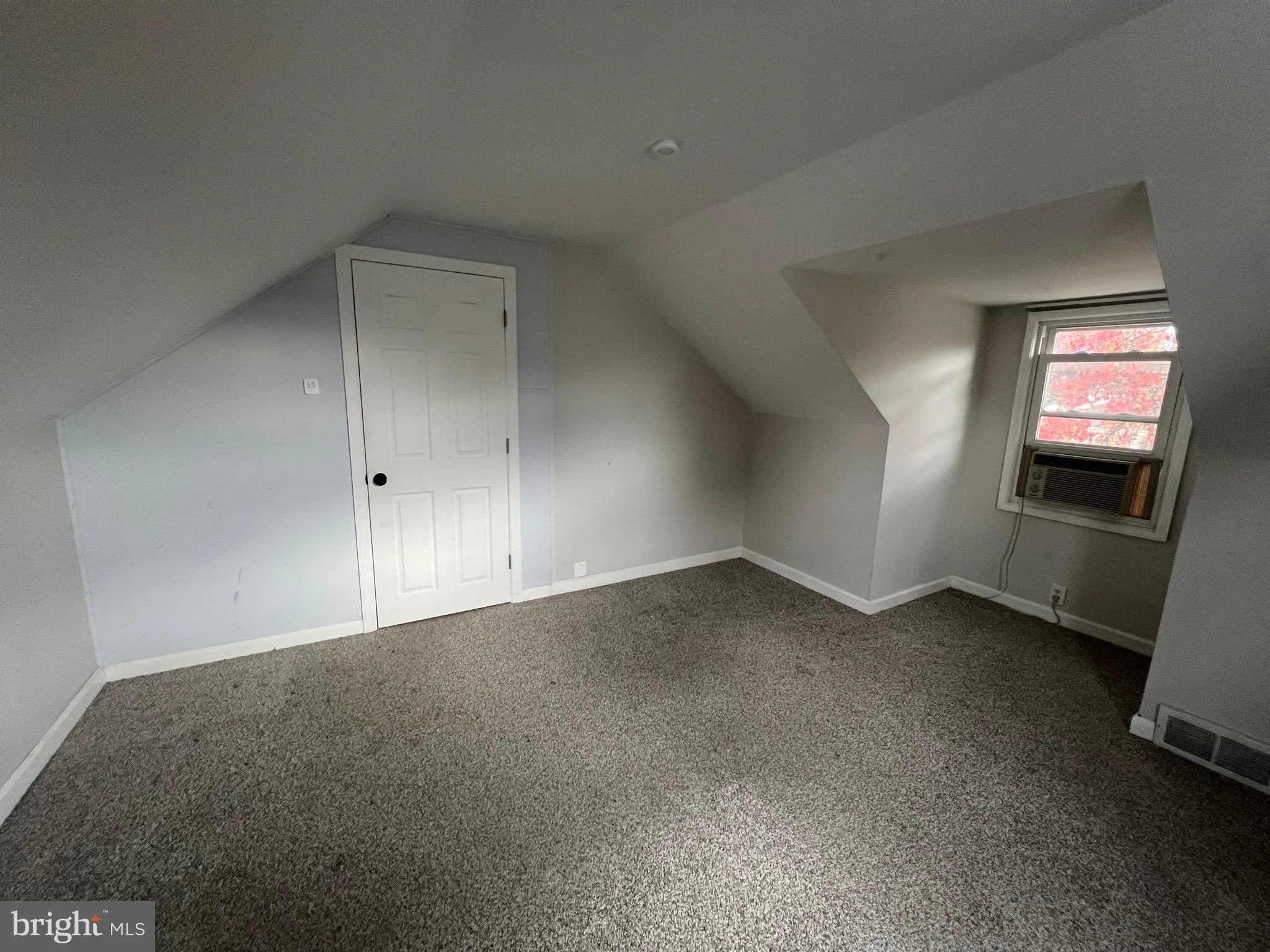 Mount Ephraim, New Jersey 08059, United States, 4 Bedrooms Bedrooms, ,1 BathroomBathrooms,Residential,Active,208353