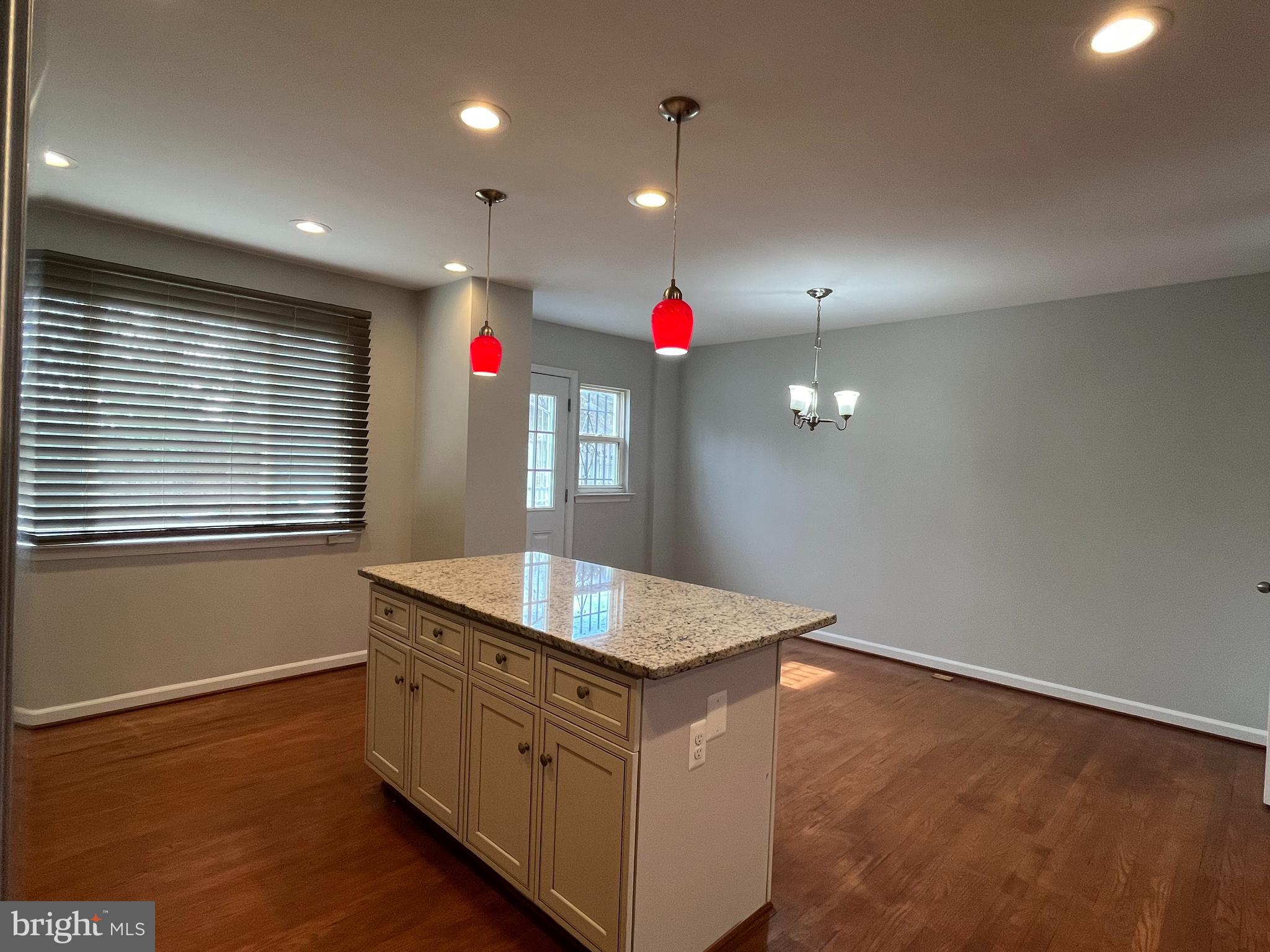 UPLANDS - Residential